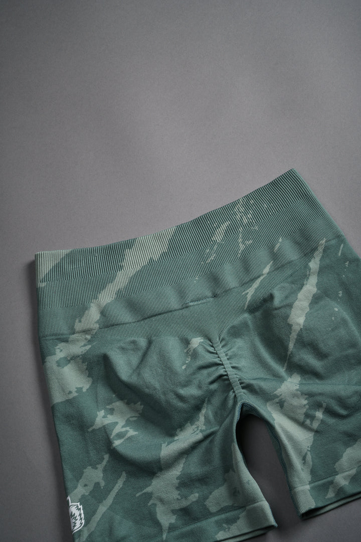 Dual Wolf Everson Seamless "Training" Shorts in Hunter Green Native Camo