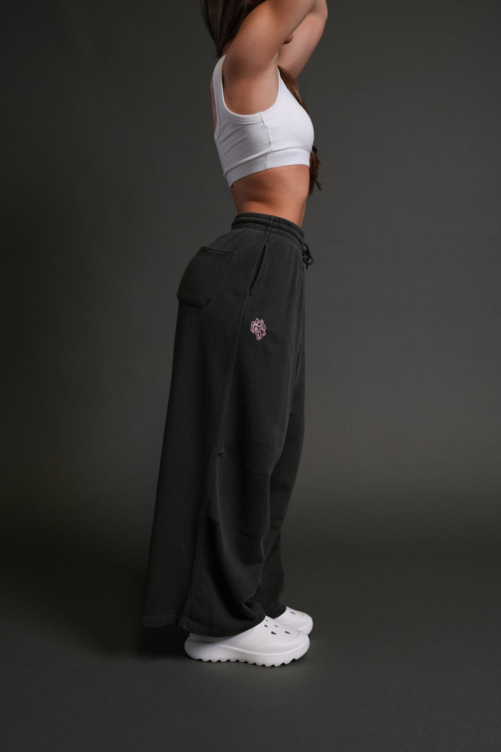 Our Time Mia Sweat Pants in Wolf Gray