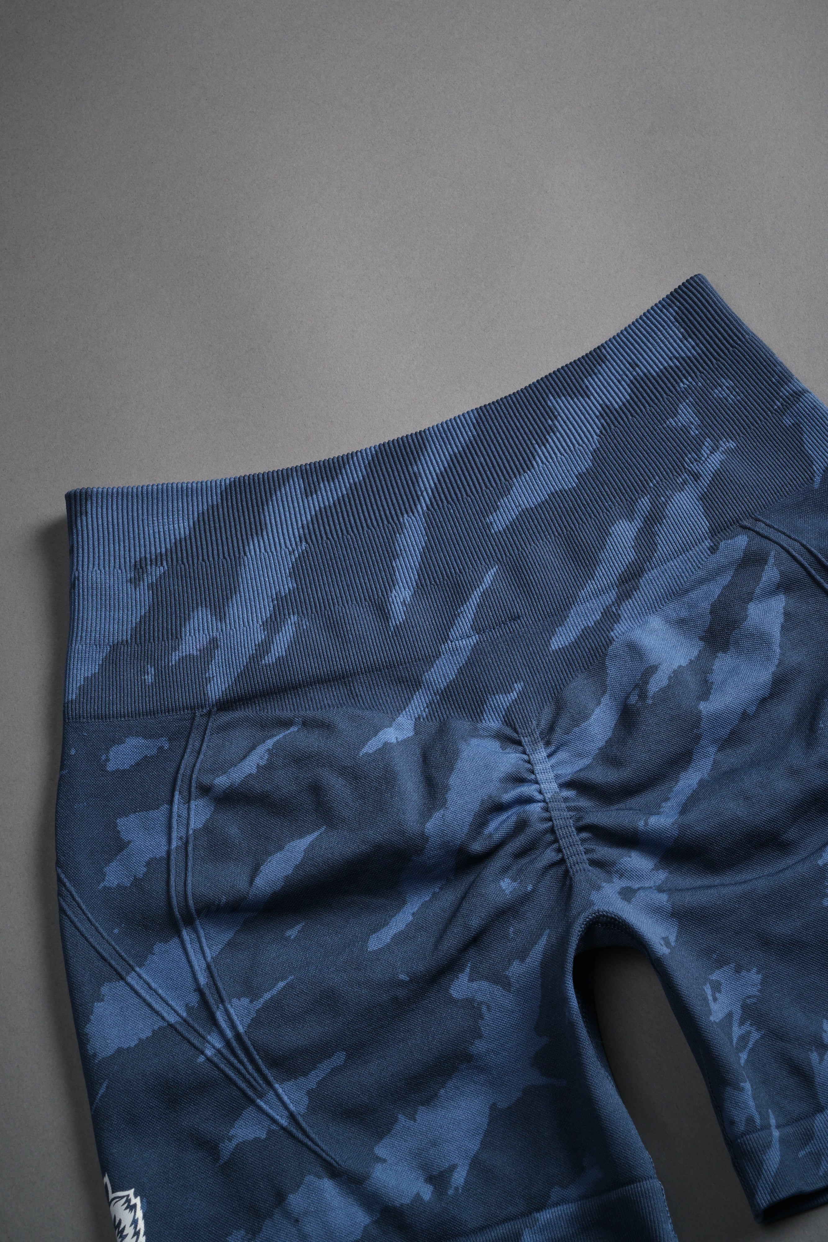 Dual Wolf Everson Seamless "Huxley" Shorts in Ocean Blue Native Camo