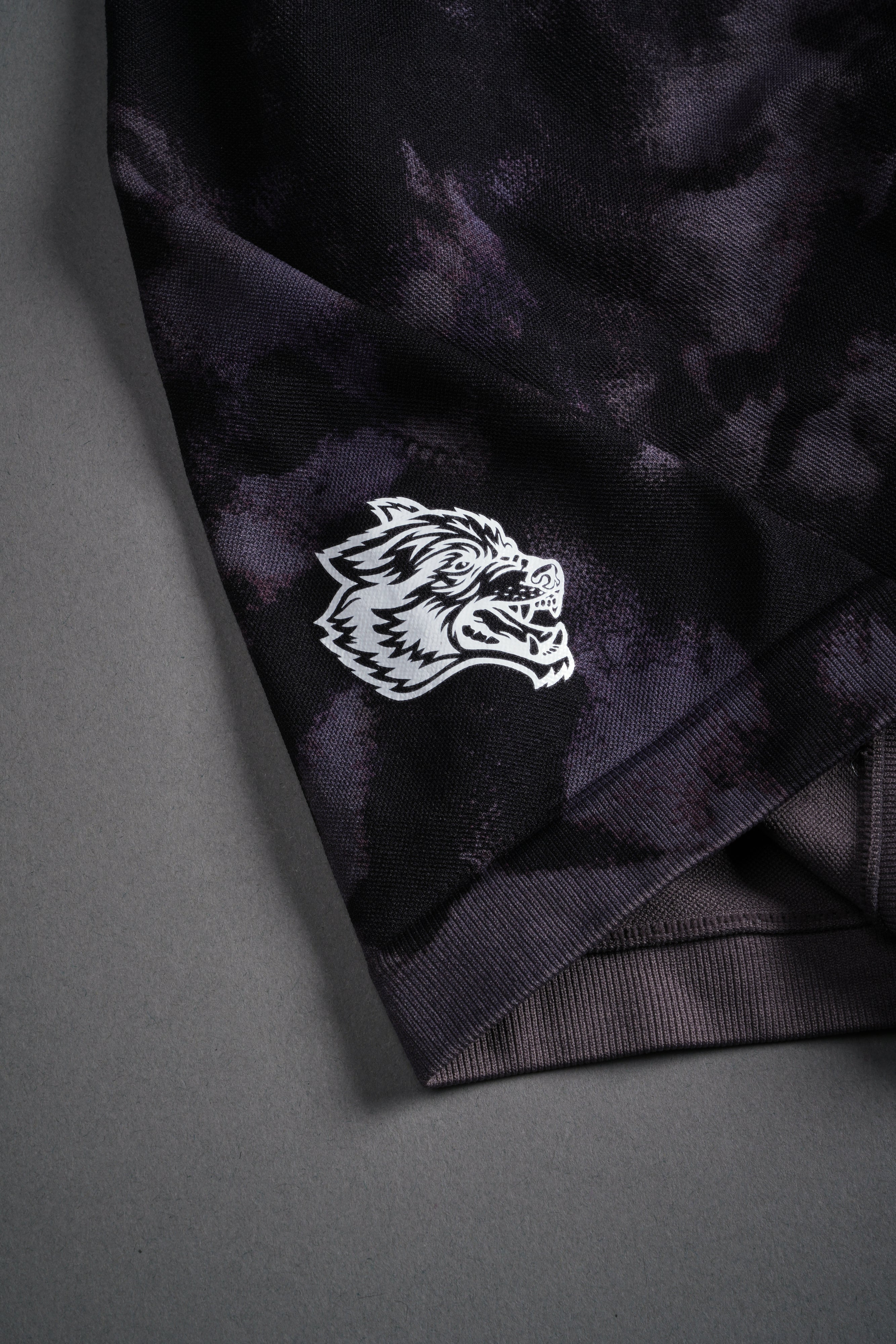 Dual Wolf Everson Seamless "Training" Shorts in Big Purple Night Marble