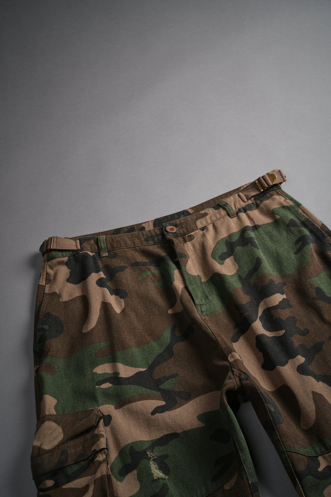 Wolf Chopper Duke Cargo Shorts in Woodland Camo