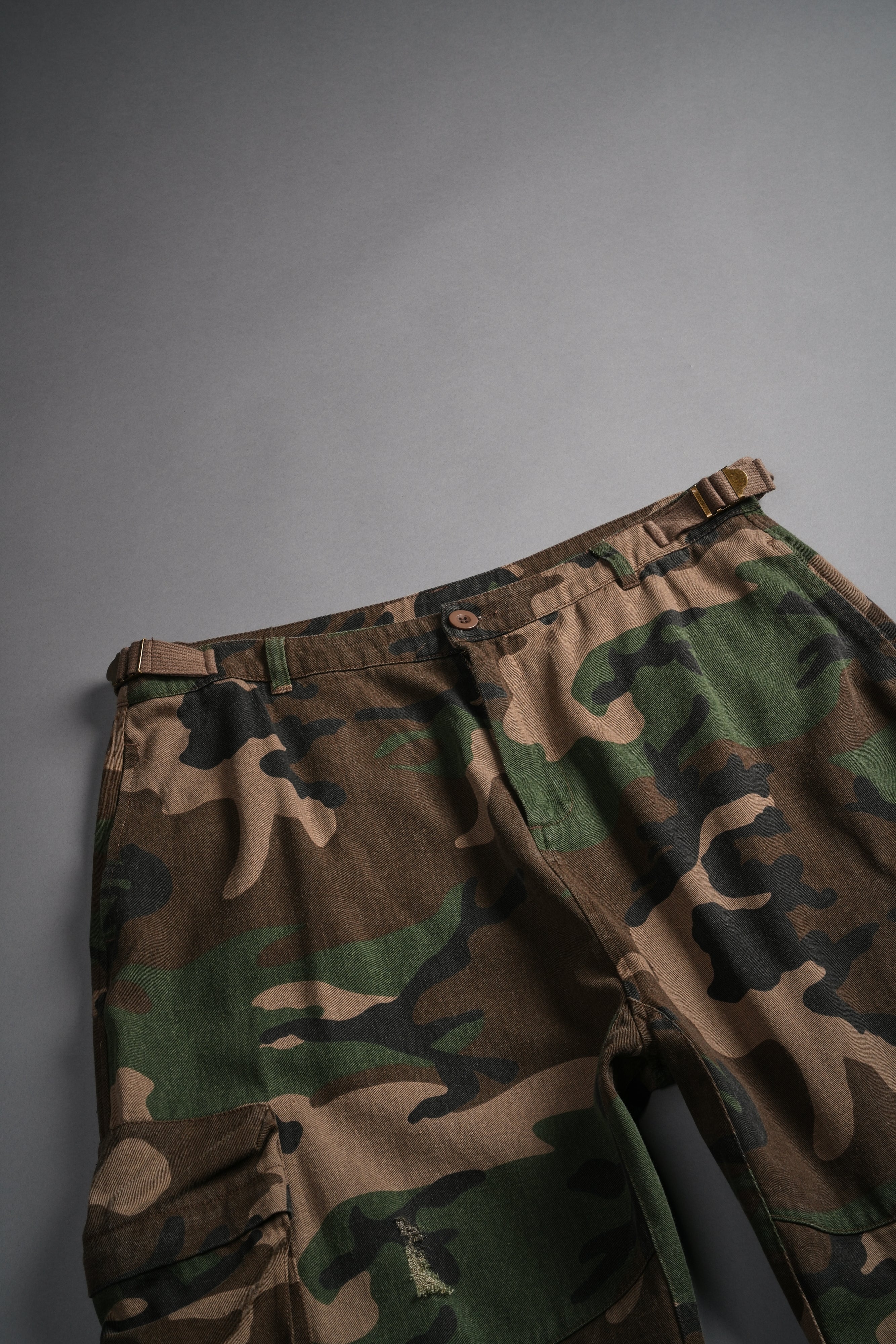 Wolf Chopper Duke Cargo Shorts in Woodland Camo