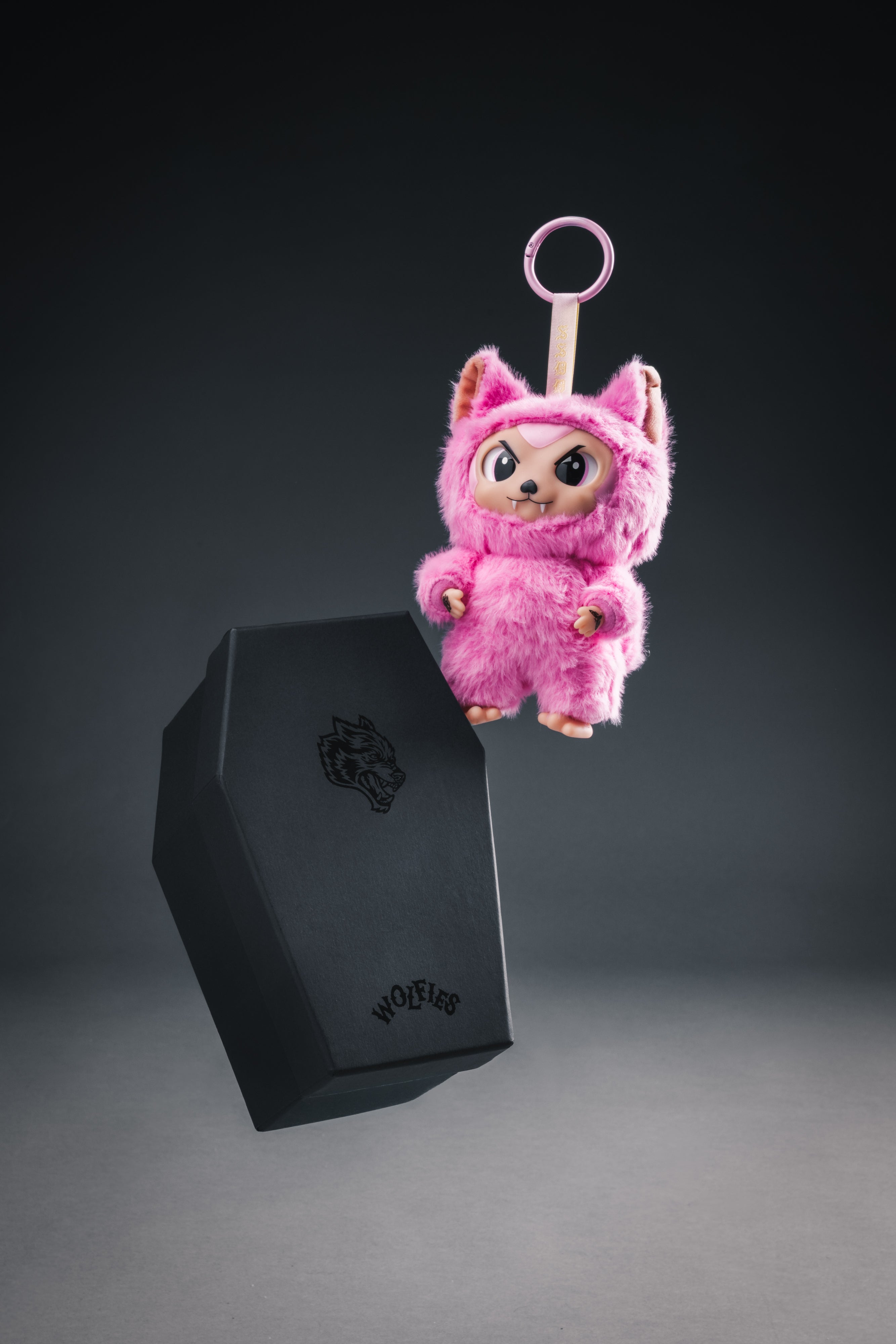 Darc Sport Pinkie Wolfie in Petal Pink