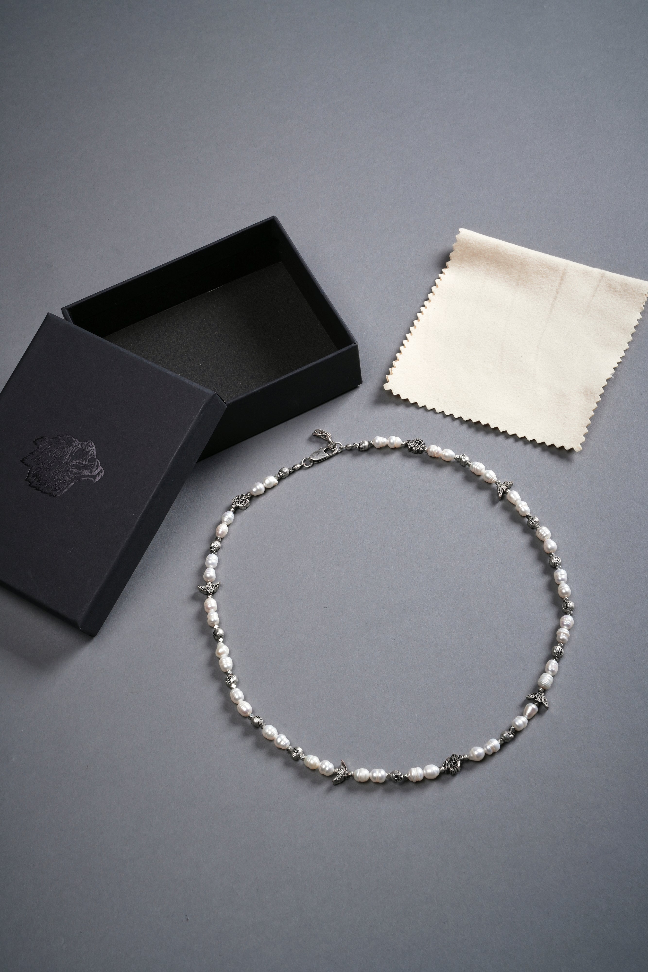 Darc Sport Pearl Necklace in Antique Silver