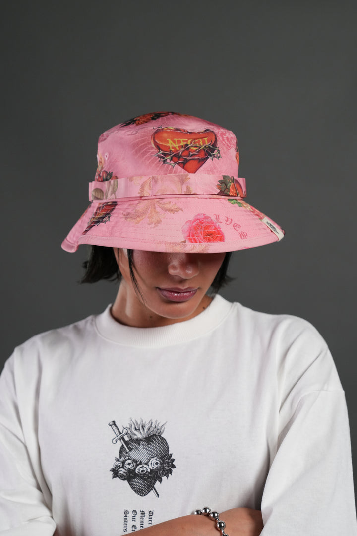 Wolf Patch V2 Boonie Bucket Hat in Corazon de Devocion