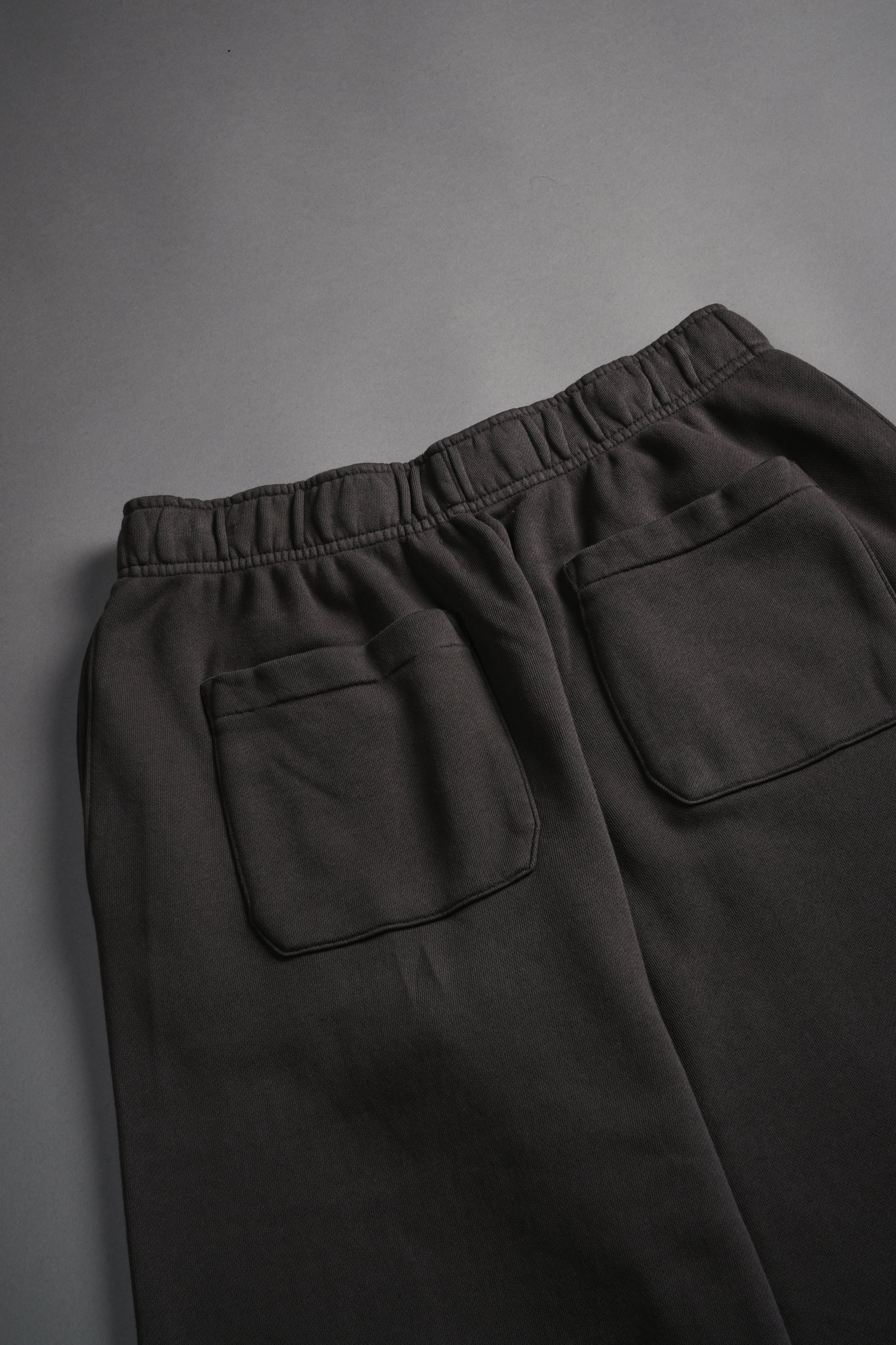 Iron Wolves Durst Sweats V2 in Wolf Gray