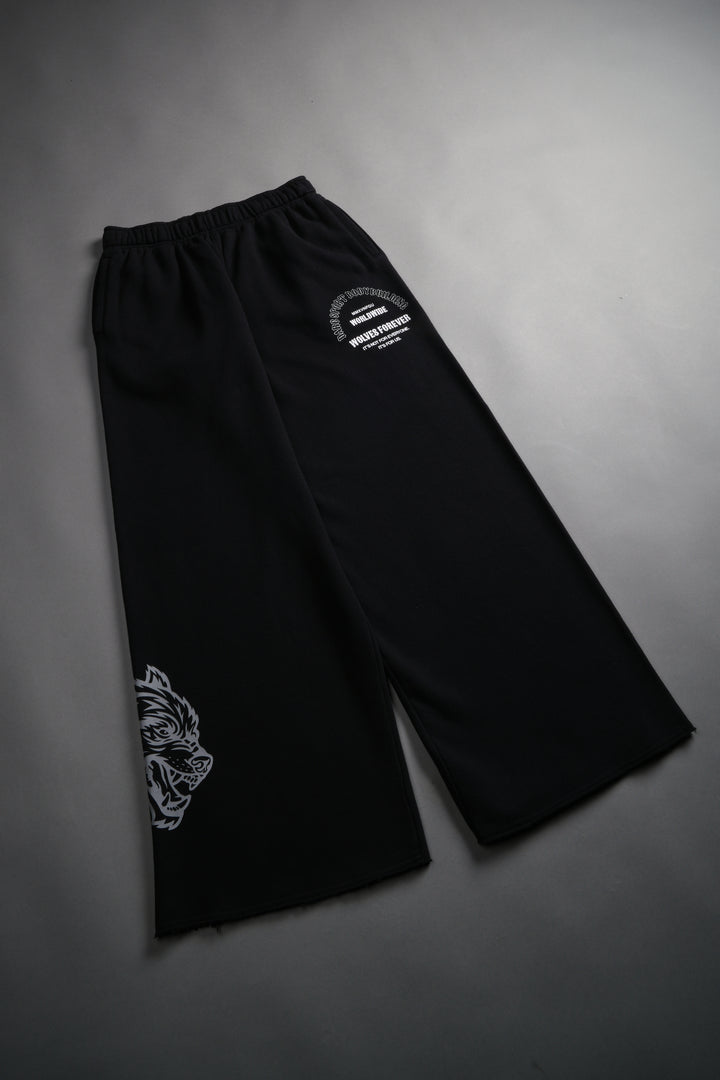 Iron Wolves Durst Sweats V2 in Black