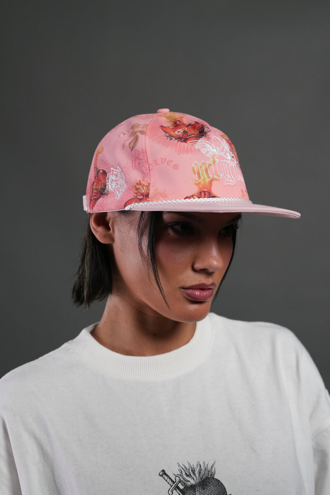 NFGU Cherub Paradise Hat in Corazon De Devocion