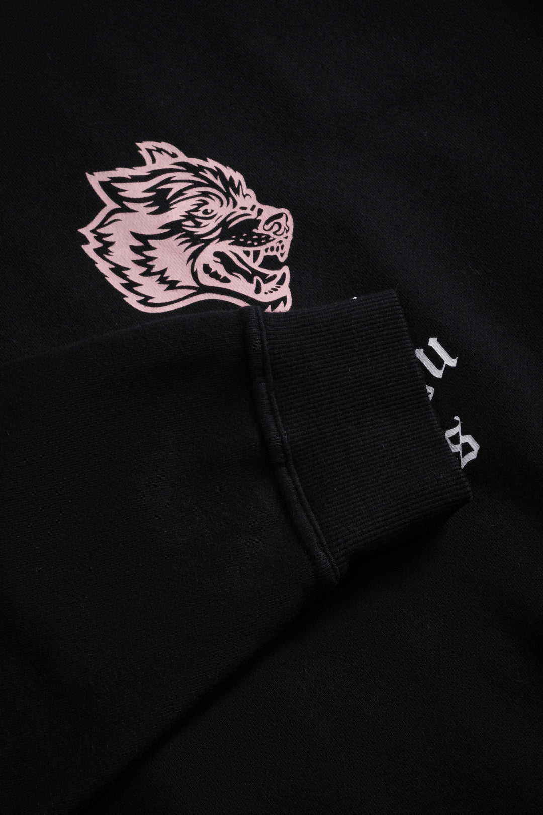 Desert Howl London Crewneck in Black