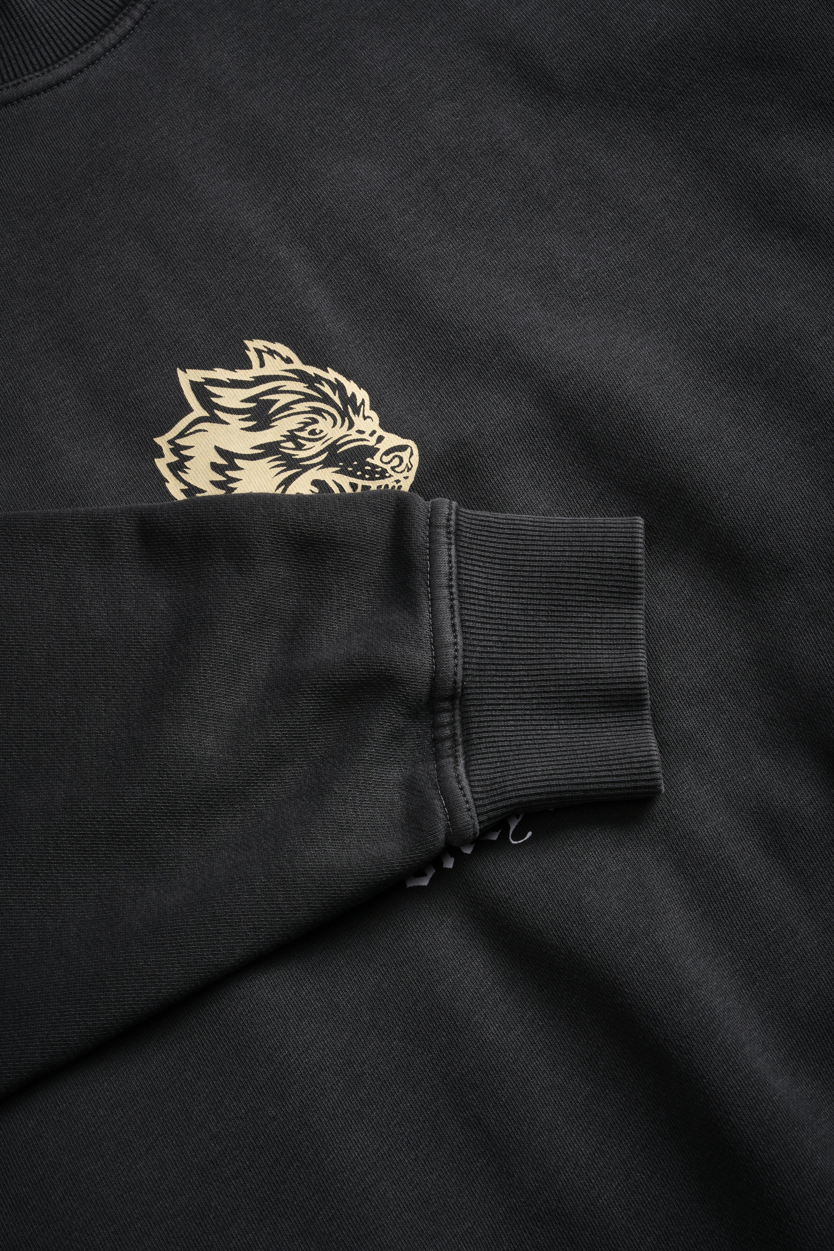 Desert Howl London Crewneck in Wolf Gray