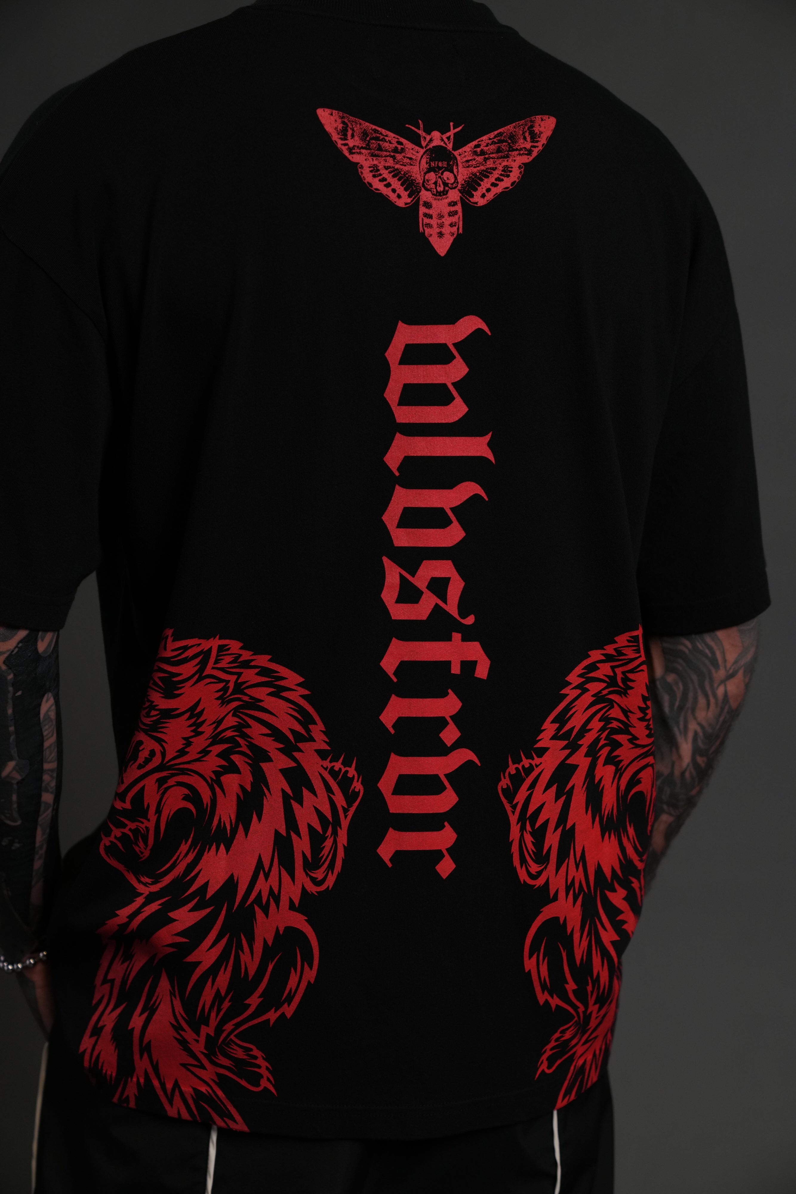 The Wolves & The Moth "Premium" Oversized Tee in Black