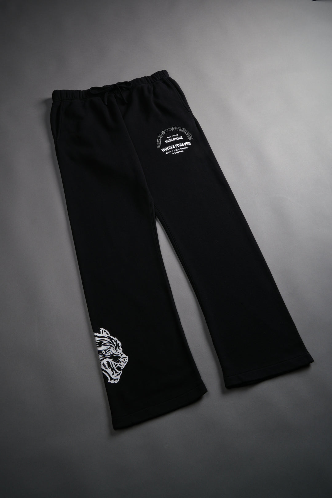 Iron Wolves Bigelow Sweat Pants in Black
