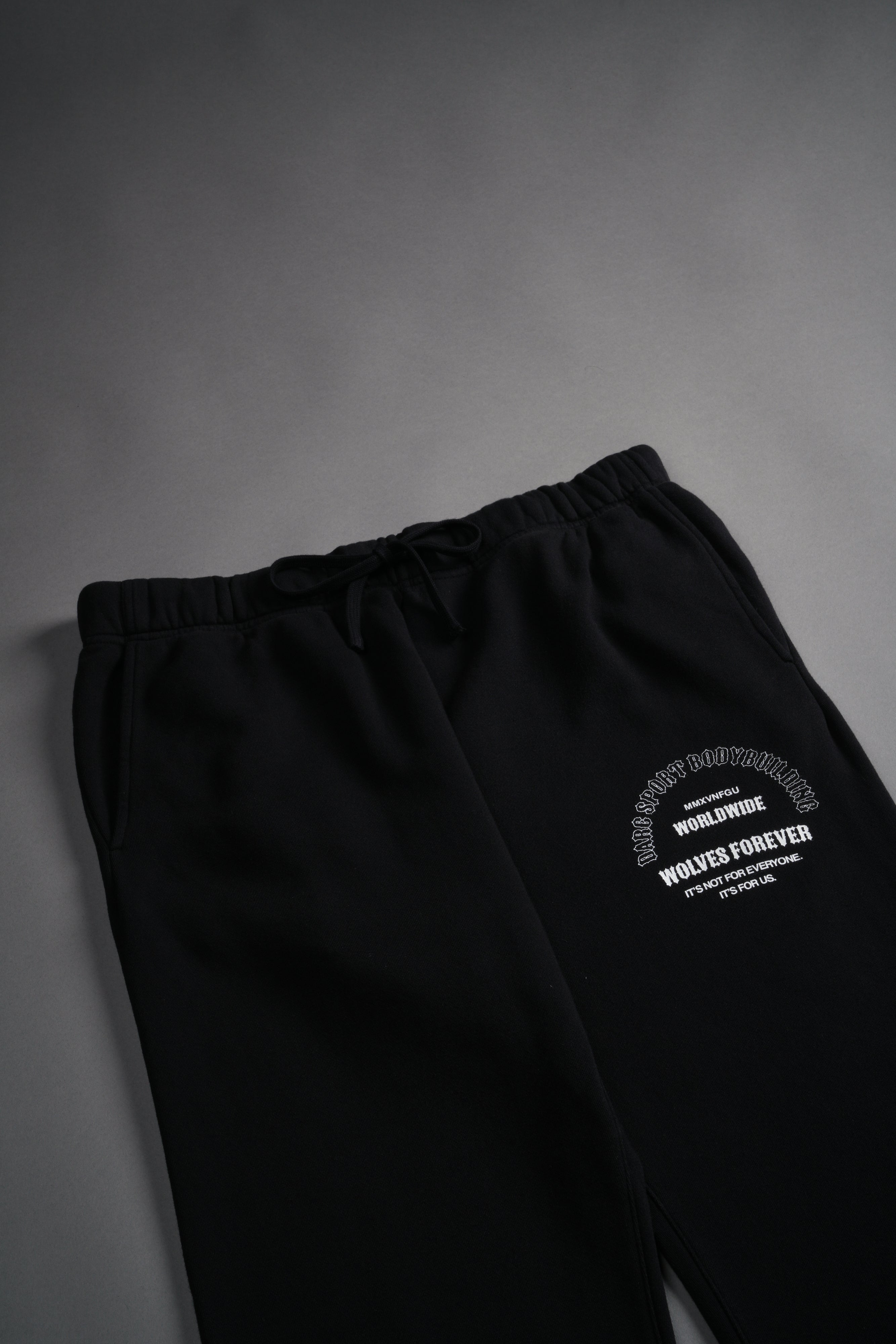 Iron Wolves Bigelow Sweat Pants in Black