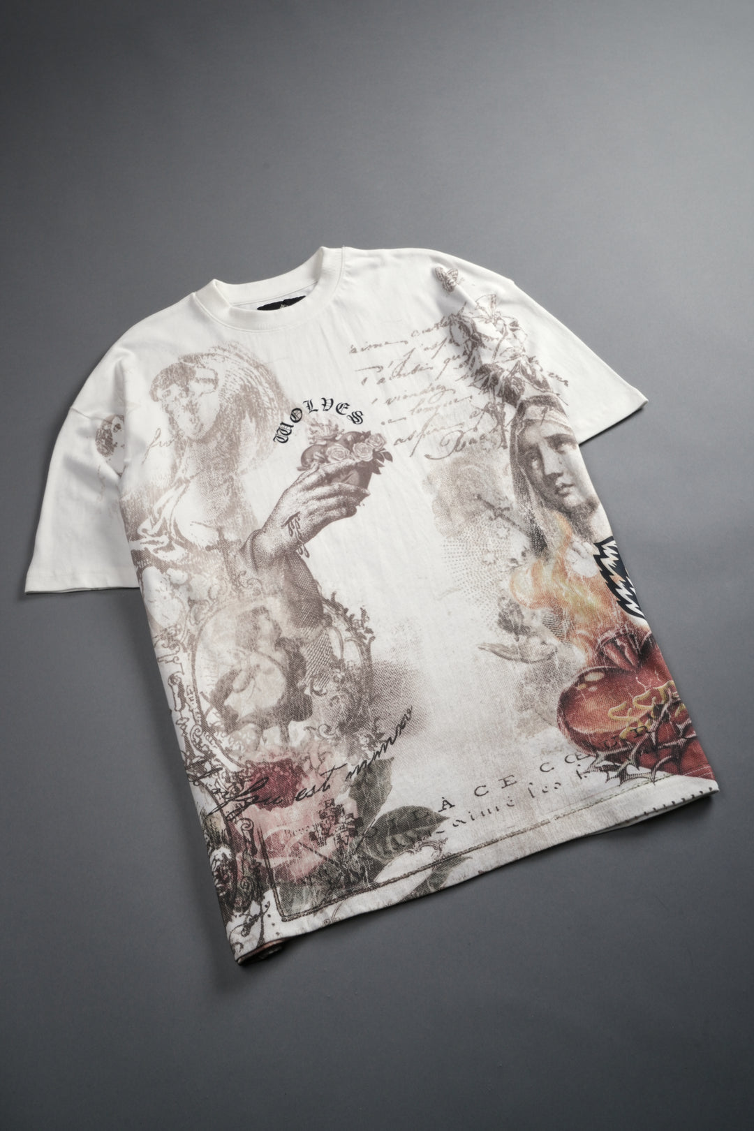 Heart of Thorns Premium Oversized Tee in Cream