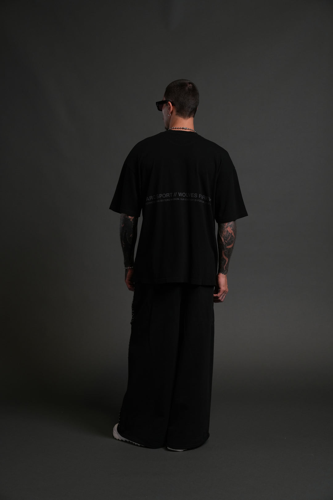 Pyramid Wolves "Premium" Oversized Tee in Black