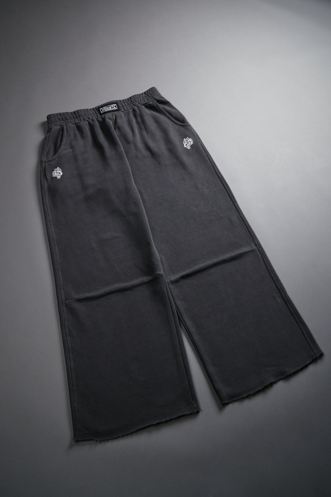Box Patch Dual Moaty Sweat Pants in Wolf Gray