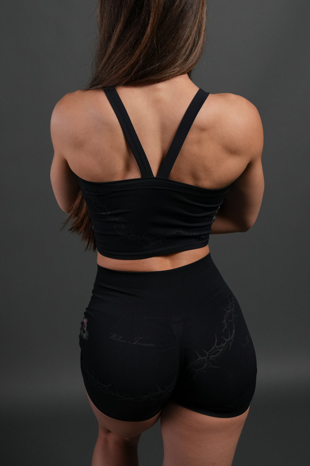 Rose Thorn "Hannah" Soft Seamless Tank in Black Rose Thorn