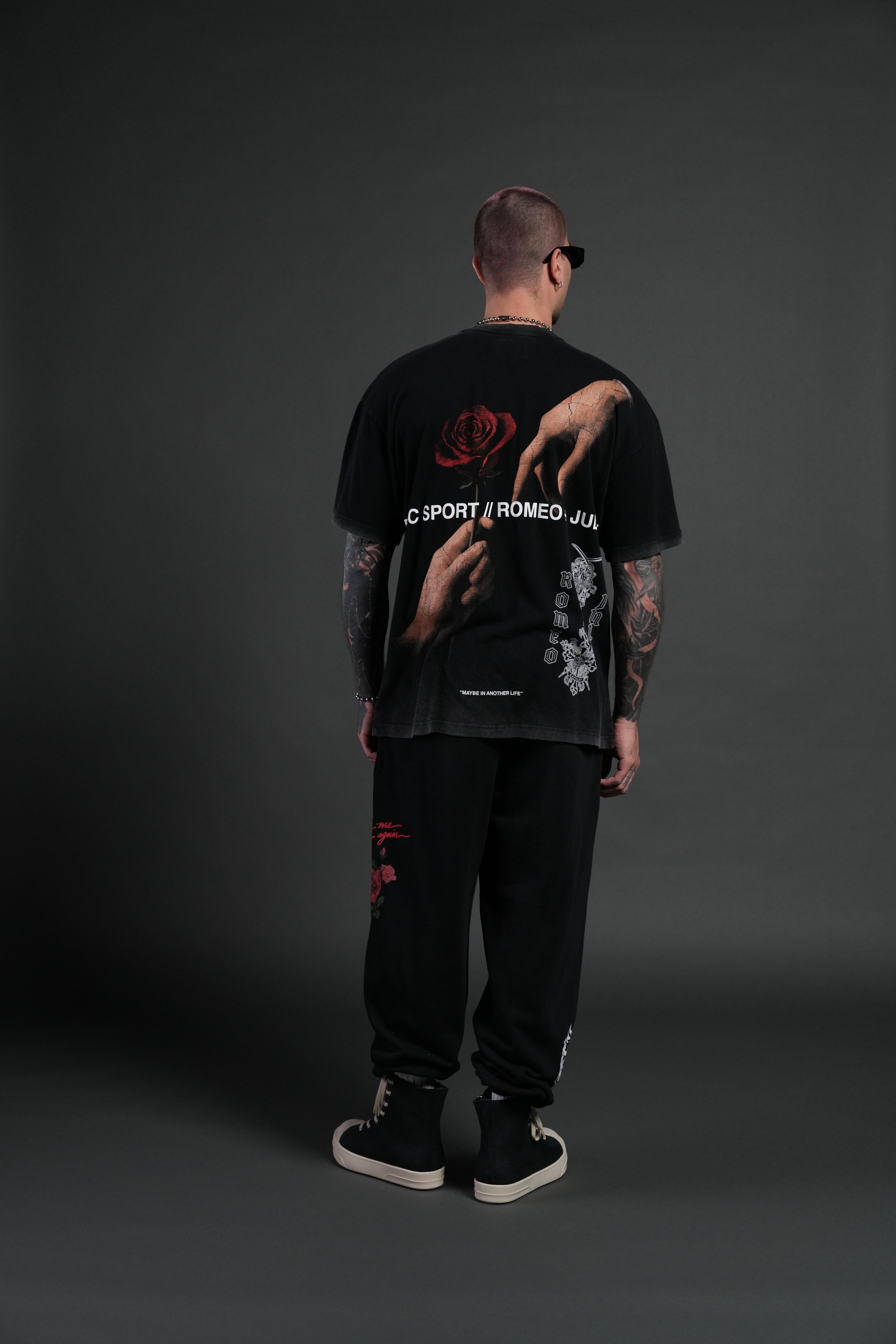 Crossed Hearts Premium Oversized Tee in Black