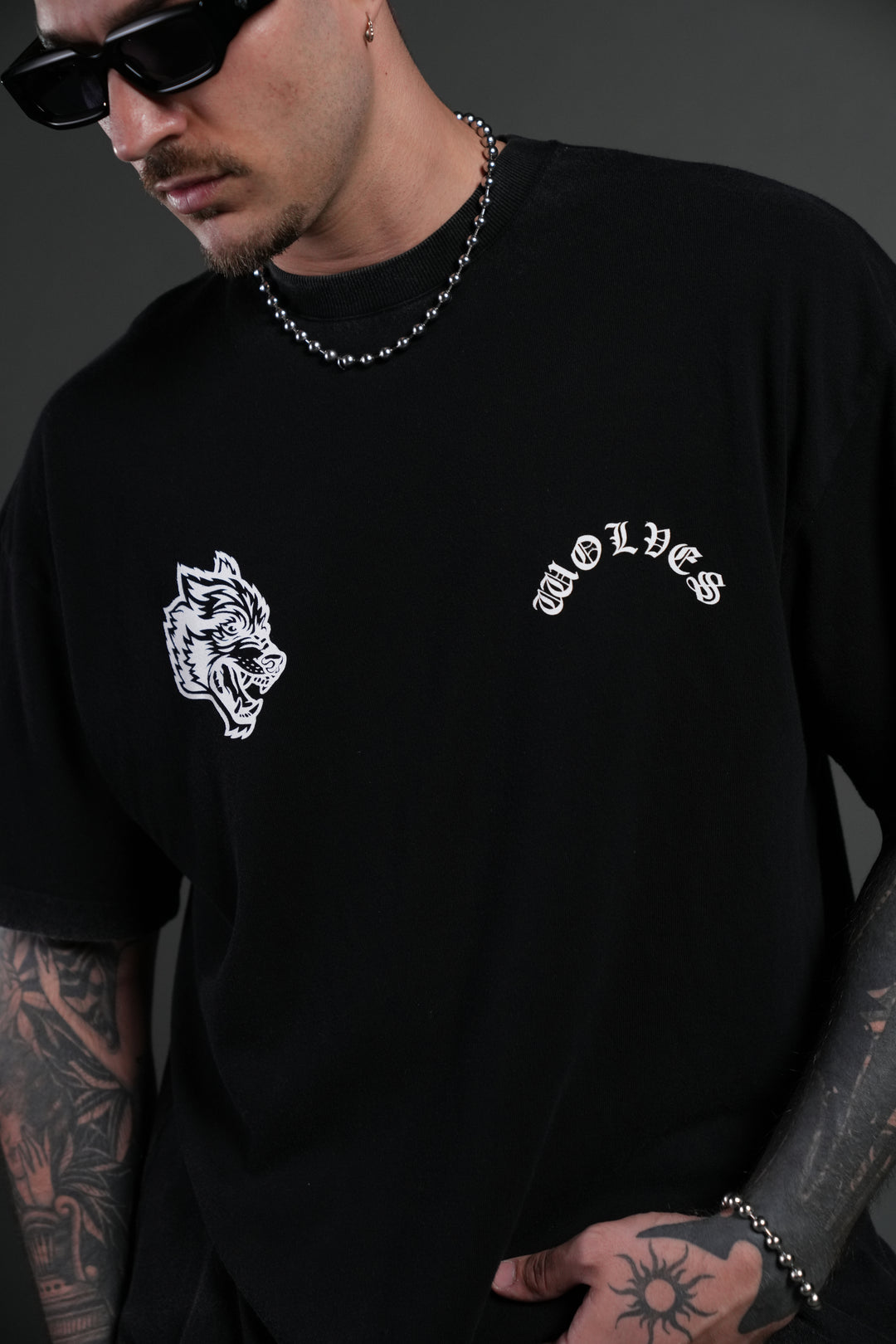 Crossed Hearts Premium Oversized Tee in Black