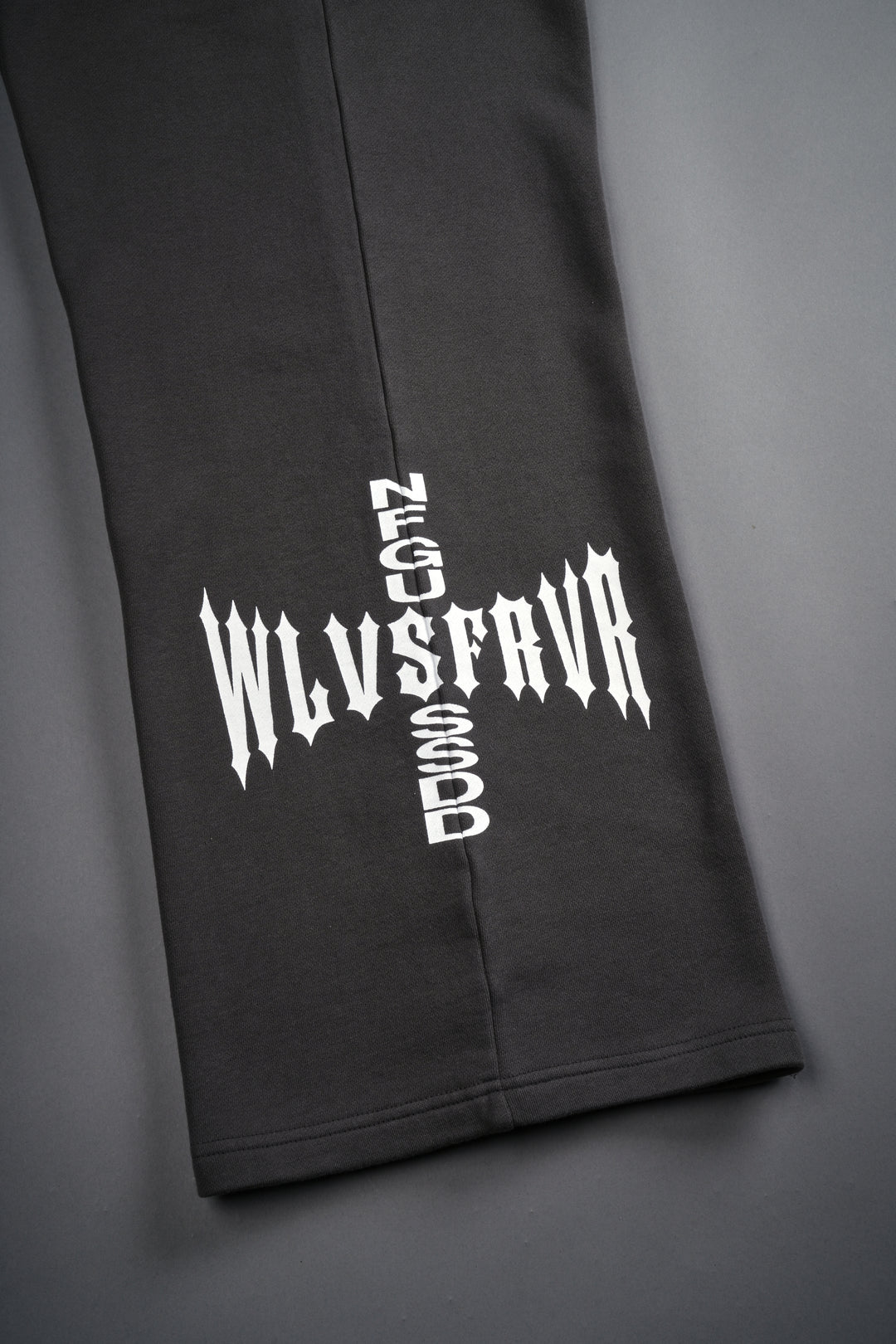 Iron Code Lennox Sweat Pants in Wolf Gray