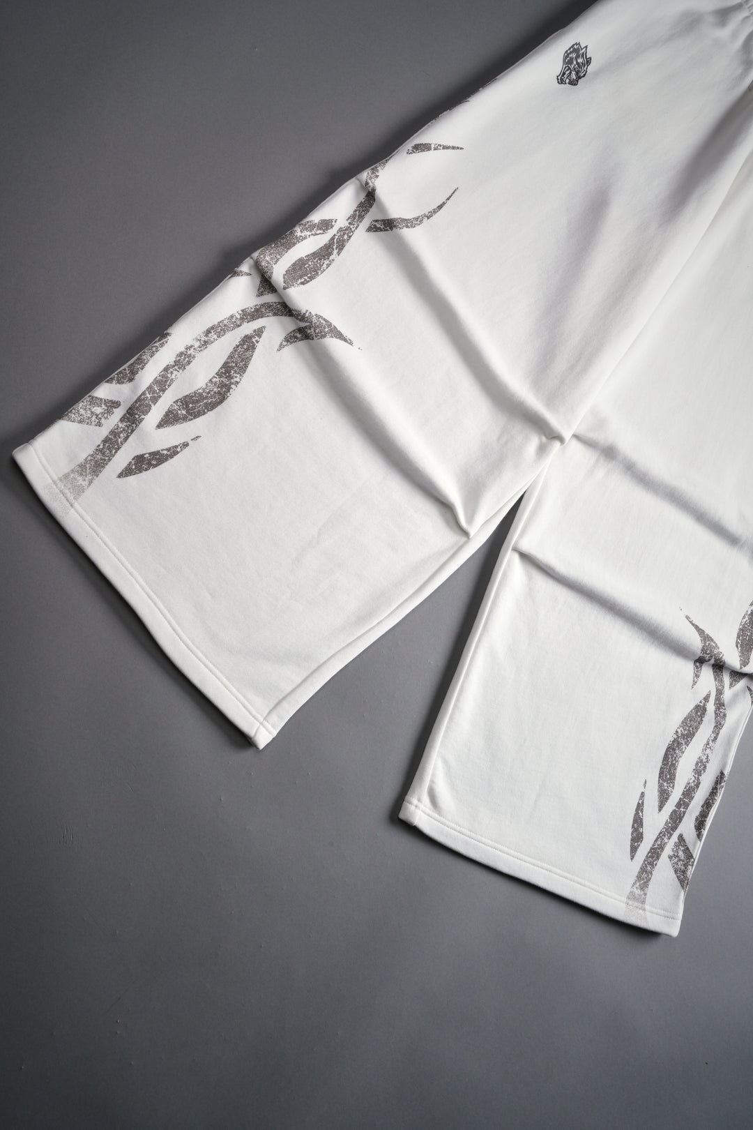 Finite Flame She Mia Cargo Sweat Pants in Cream