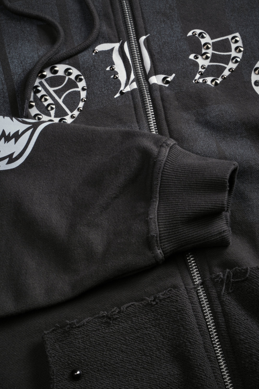 Hell is Real Grunge "Moatis" Zip Hoodie in Wolf Gray