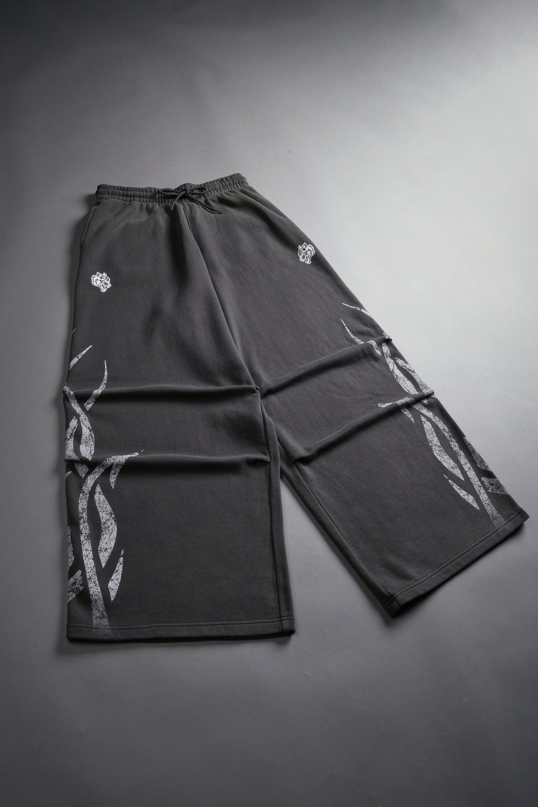Finite Flame She Mia Cargo Sweat Pants in Wolf Gray Drift Wash