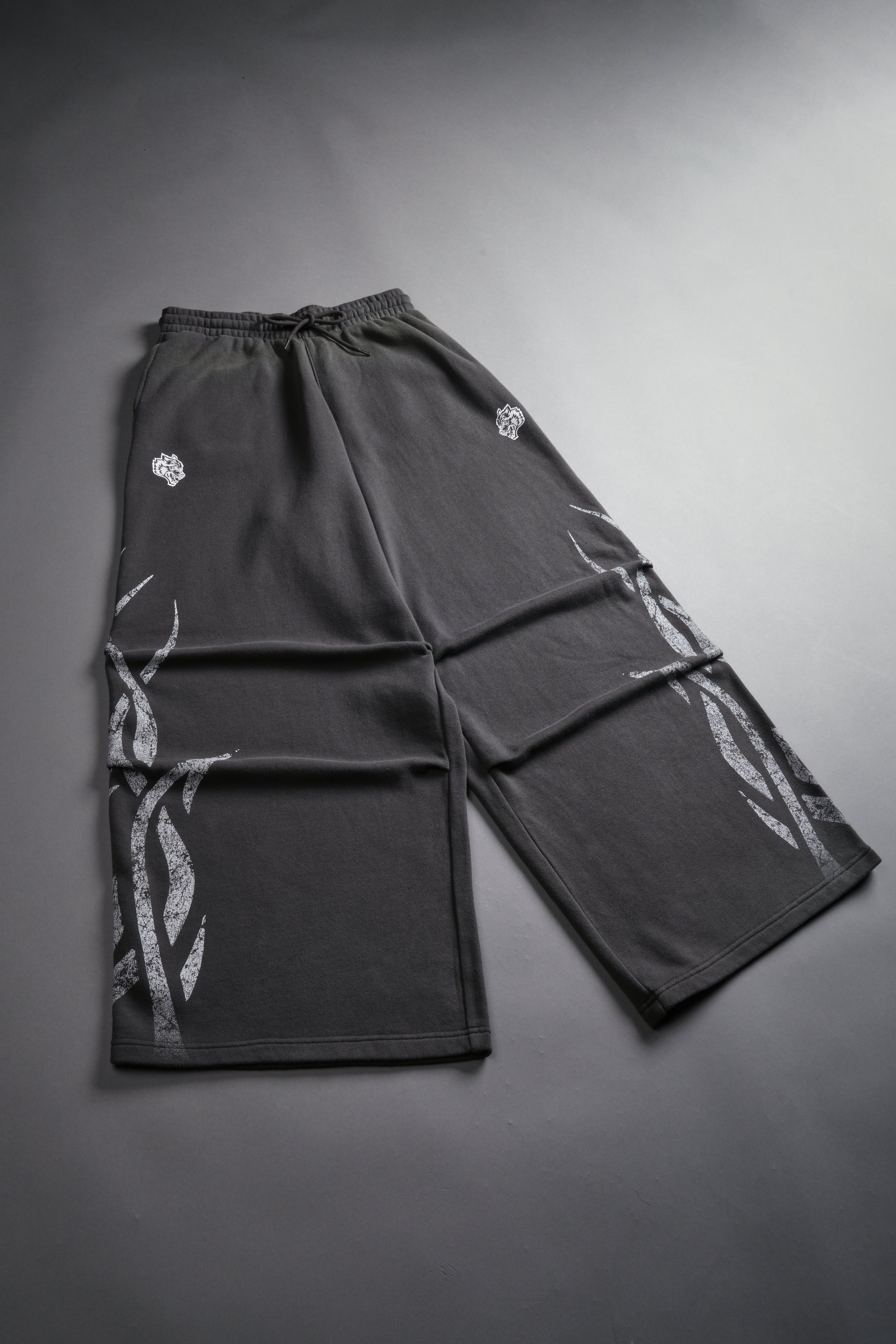 Finite Flame She Mia Cargo Sweat Pants in Wolf Gray Drift Wash