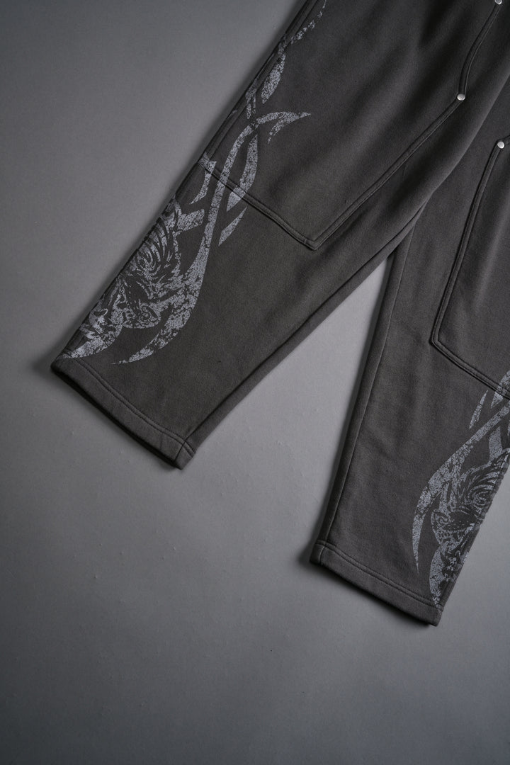 Finite Flame Rivet Fleece Sweat Pants in Wolf Gray