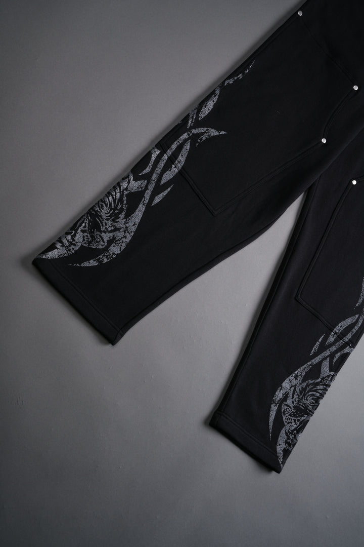 Finite Flame Rivet Fleece Sweat Pants in Black