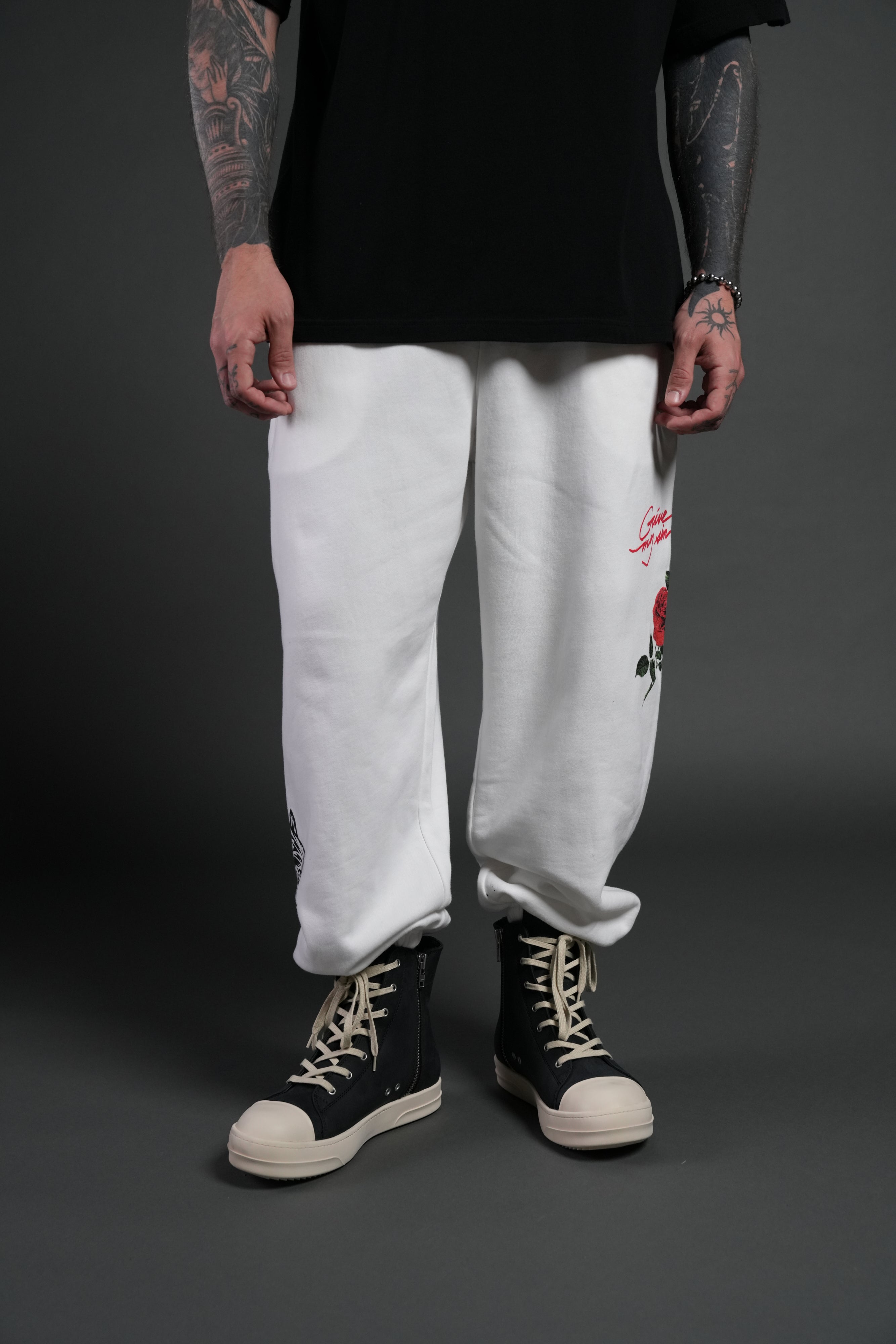 Sin Again Unisex Lightweight Lounger Sweat Pants in Cream