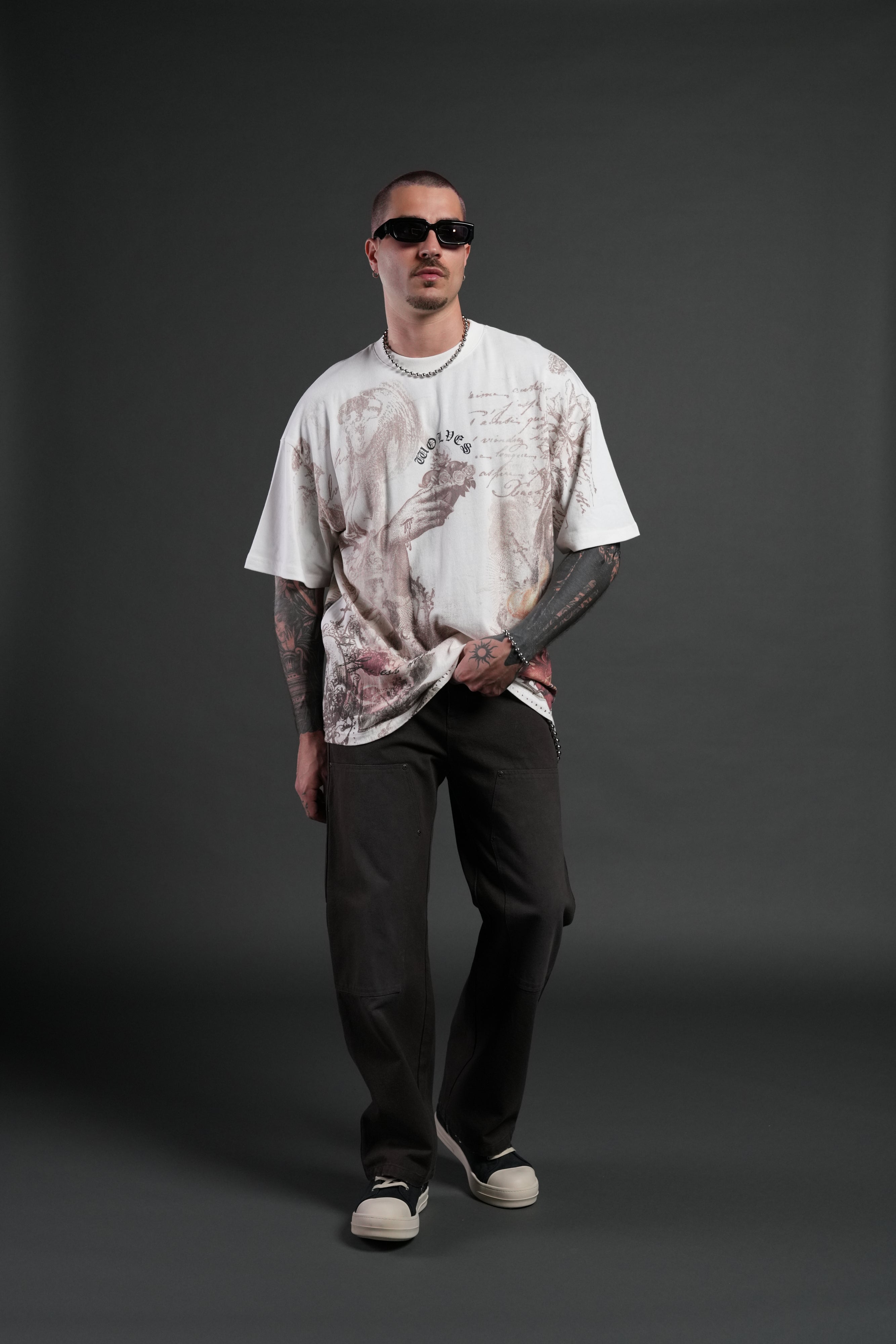 Heart of Thorns Premium Oversized Tee in Cream