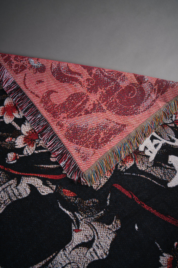 Shi Tapestry Blanket in Black