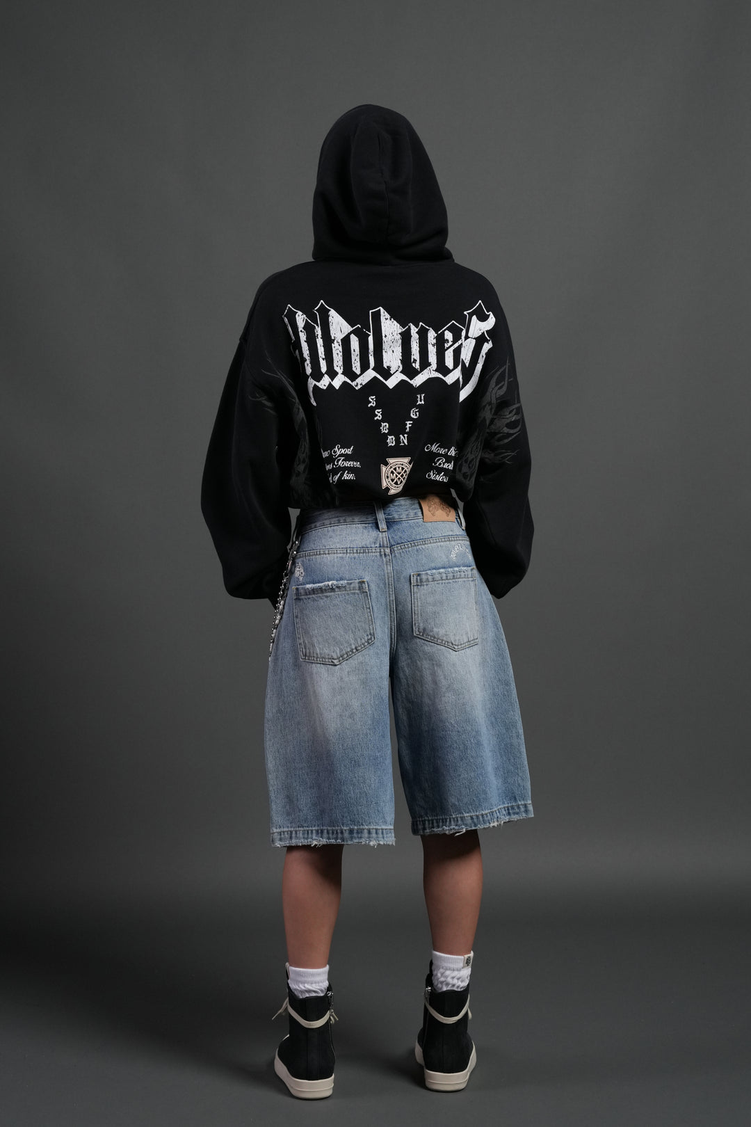 Wlvs Fire Bishop Hoodie in Black