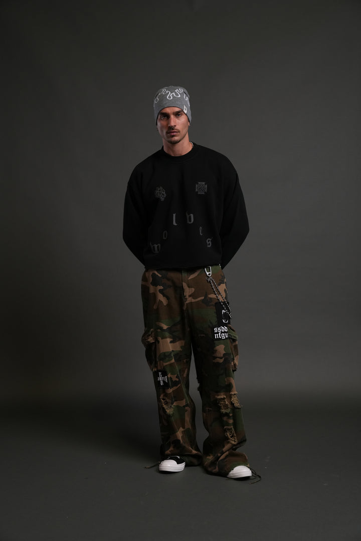 Pyramid Wolves Raw Hem "Box Cut" Crewneck in Black