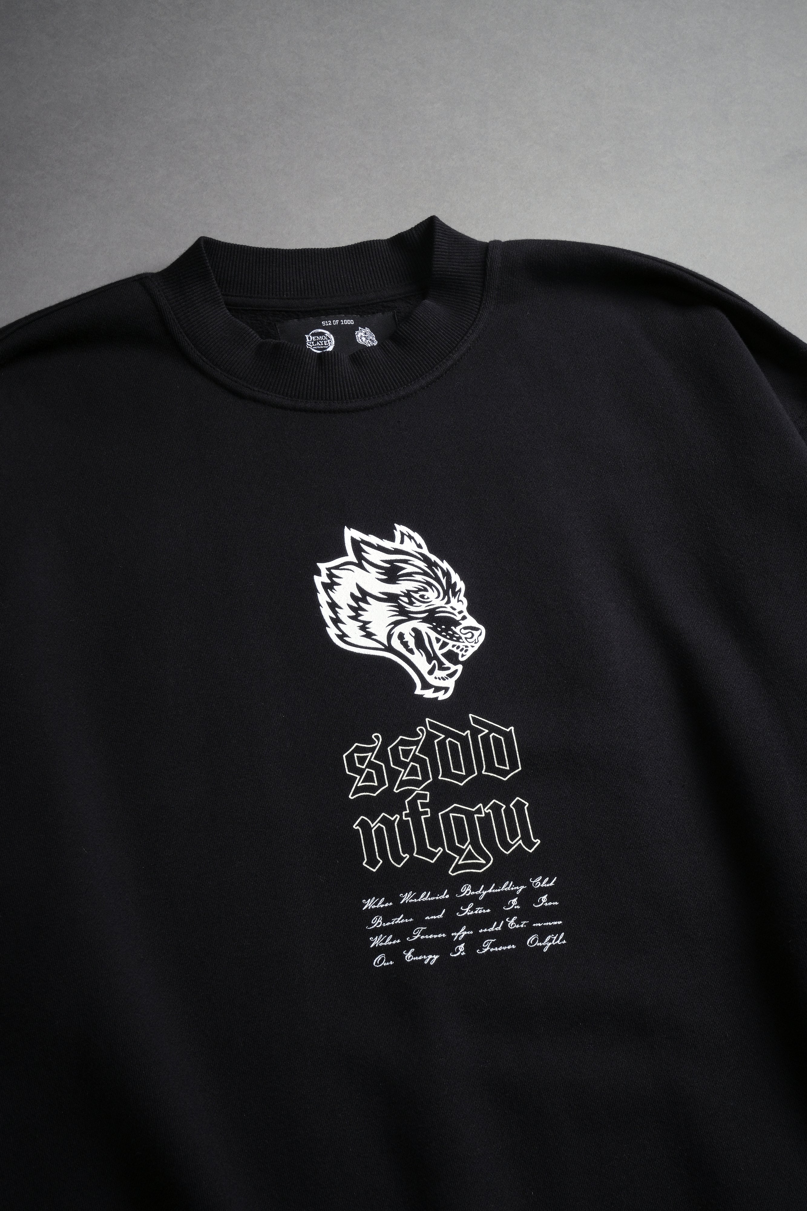 Breath Of Wolves London Crewneck in Black – DarcSport