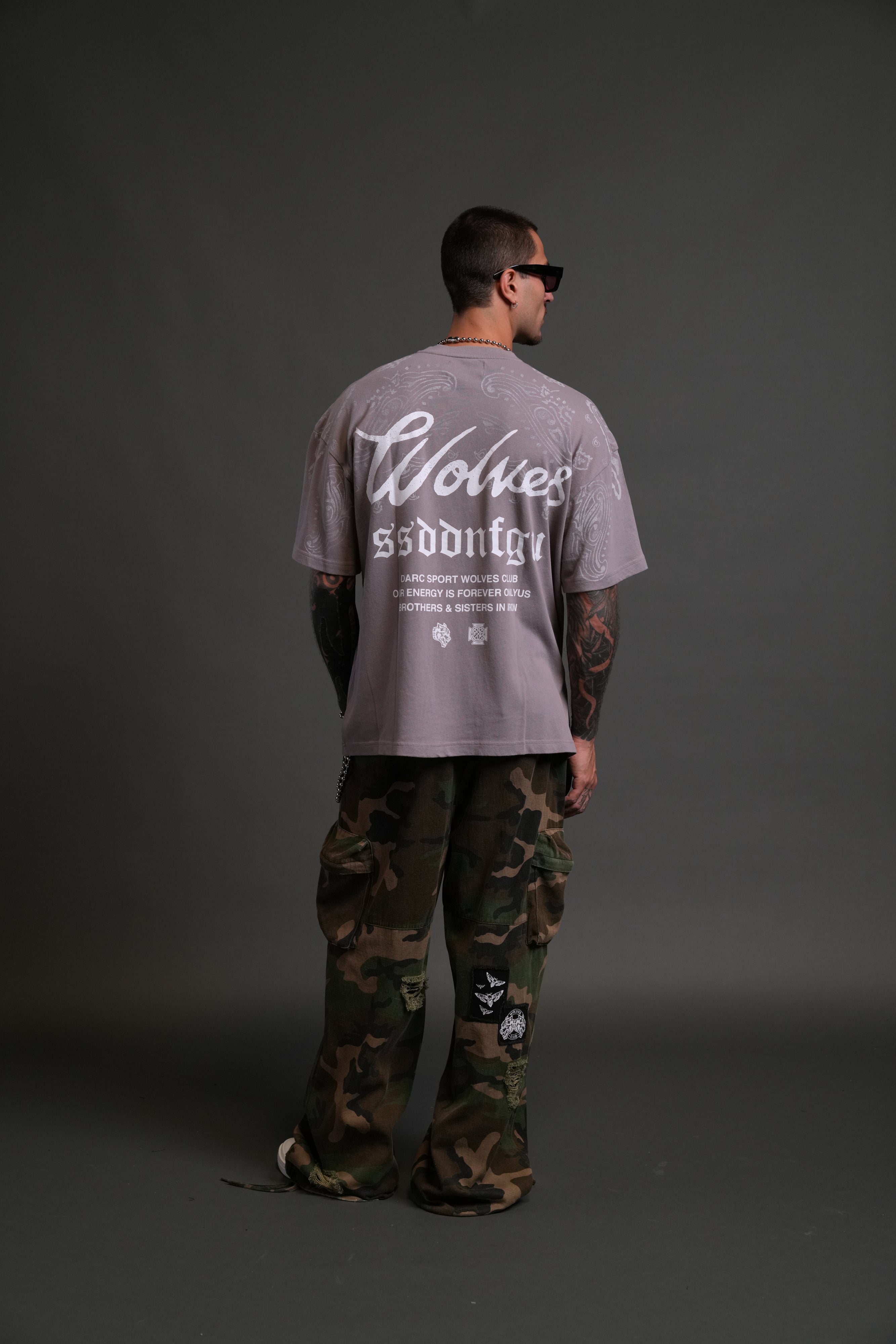 Western Wolves Forever "Premium" Oversized Tee in Pale Gray