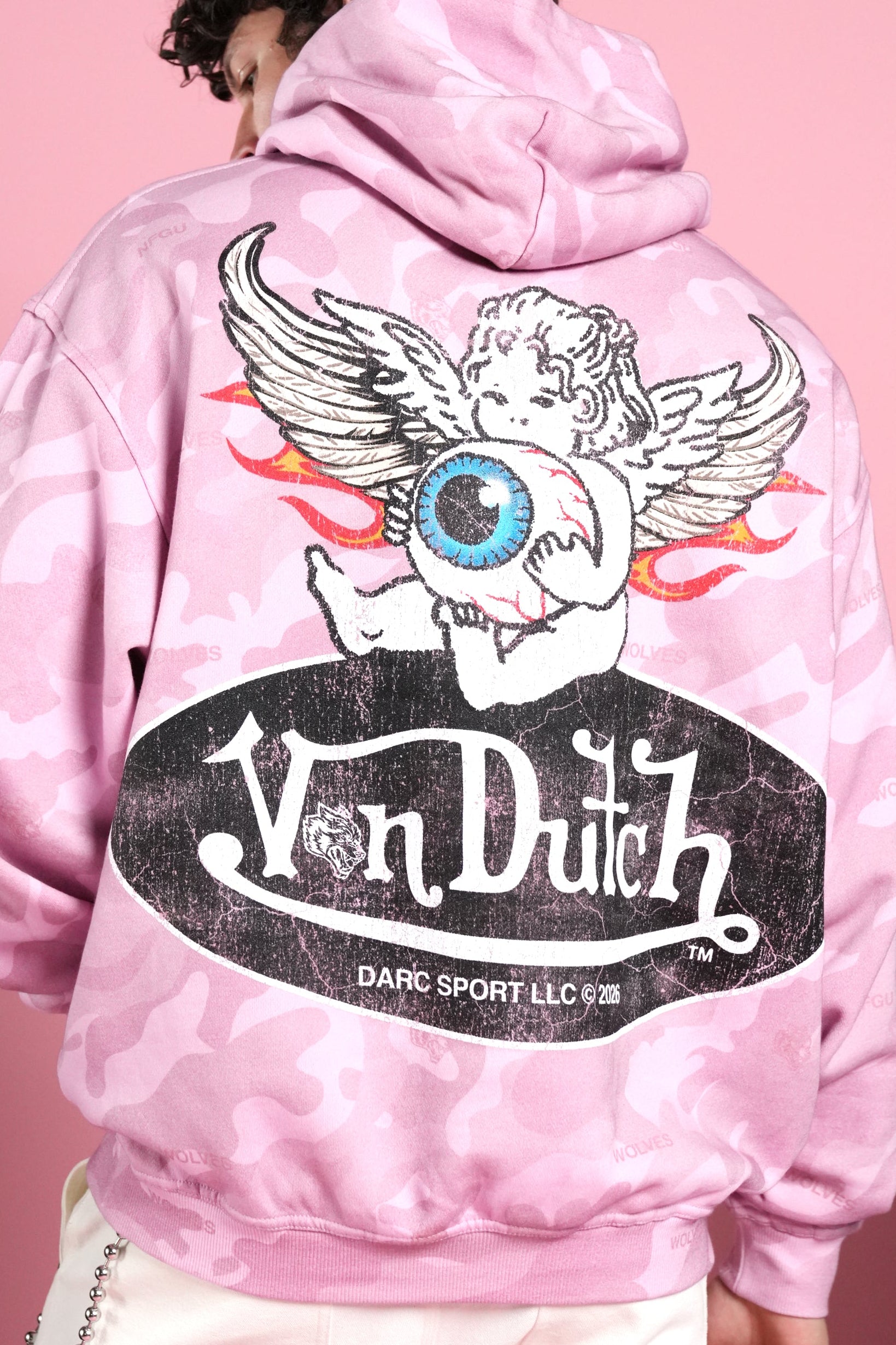 Von Wild Pierce Hoodie in Dsvd Bubblegum Camo