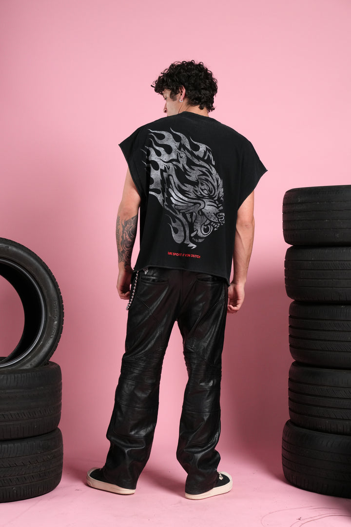 Von Darc Grunge Cut-Off Mid-Length Raw Hem Tee in Black