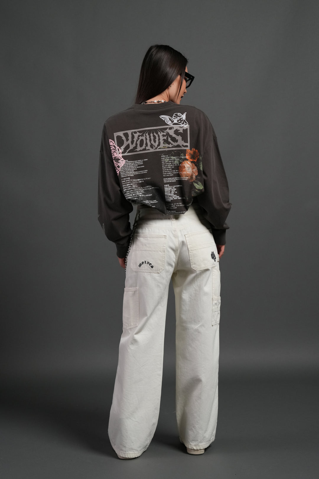 Wolves Valor Grunge Mid Length Raw Hem Ls Tee in Darc Brown Drift Wash