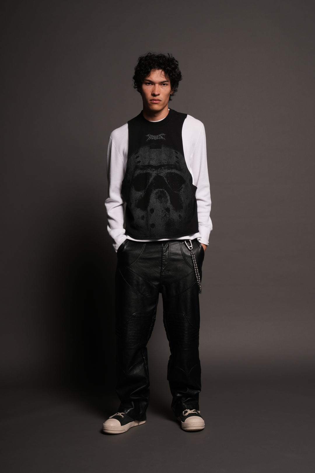 Jason Forever Grunge Raw Hem Box Cut Tommy Muscle Tee In Black