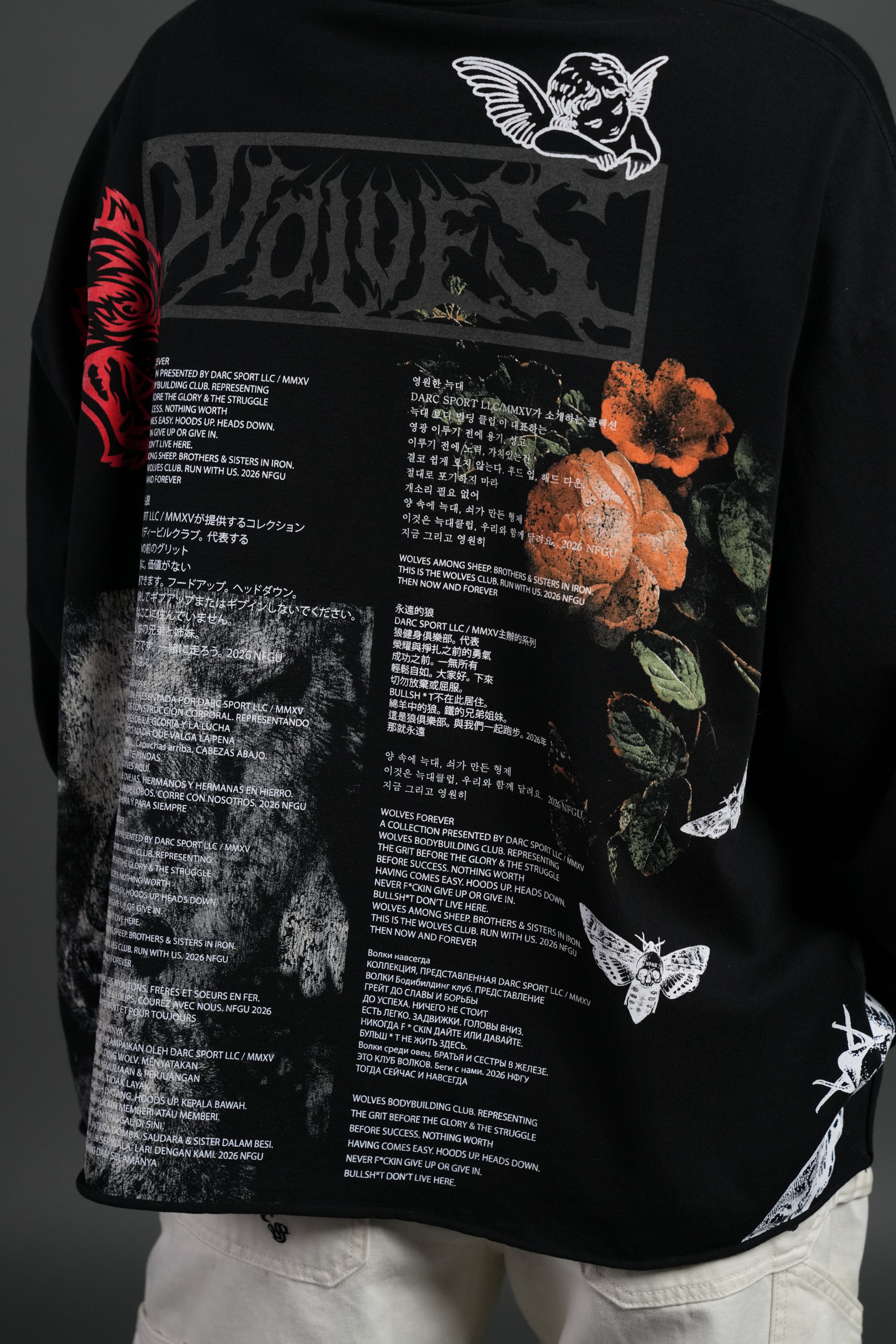 Wolves Valor Grunge Mid Length Raw Hem Ls Tee in Black