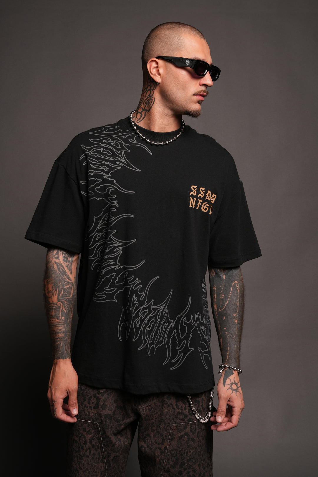 Cherub Hesh Premium Tee In Black