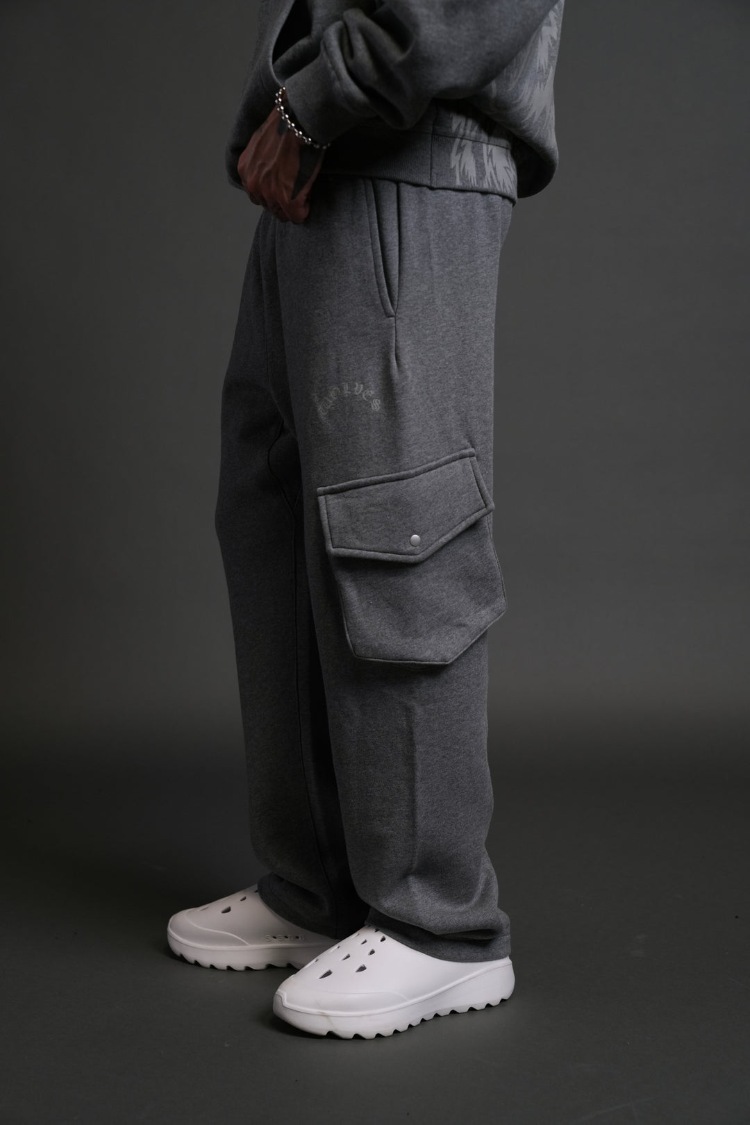 Wolf Chopper Bigelow Cargo Sweat Pants in Darc Athletic