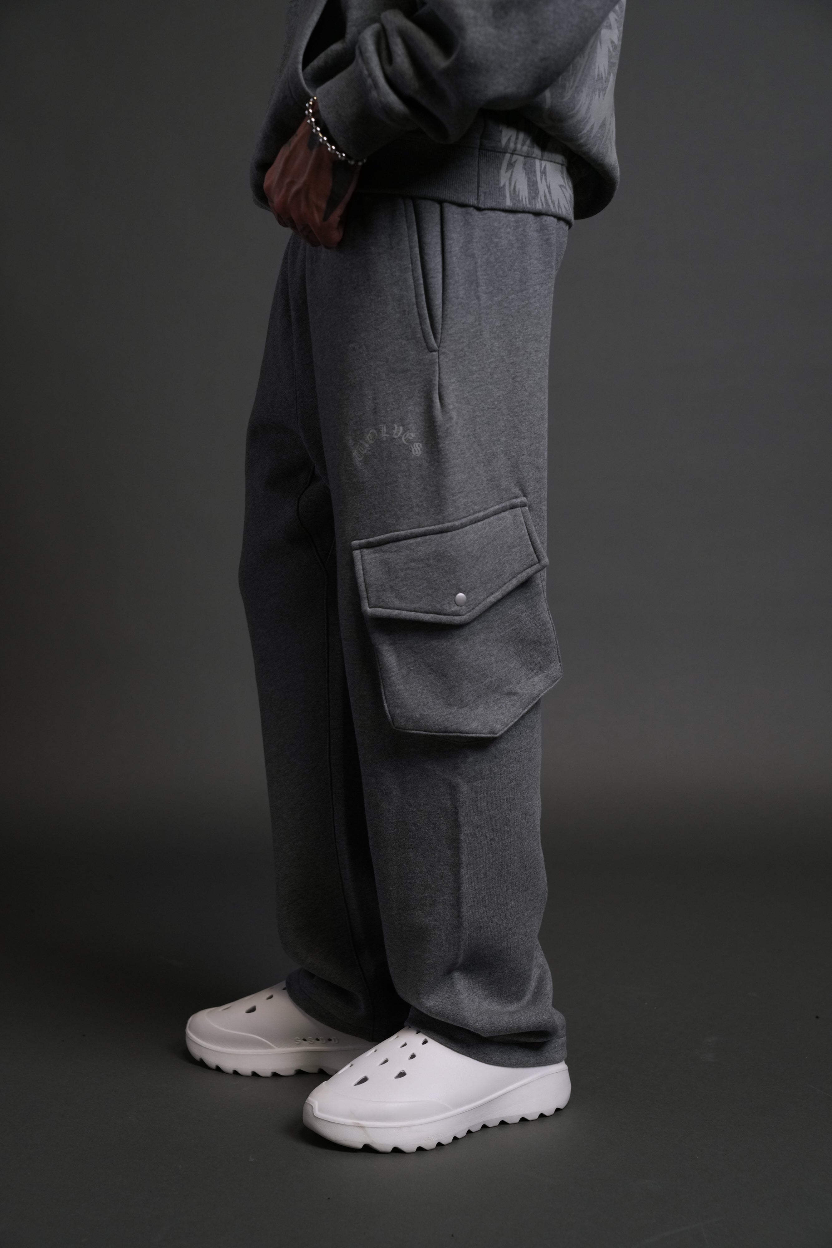 Wolf Chopper Bigelow Cargo Sweat Pants in Darc Athletic