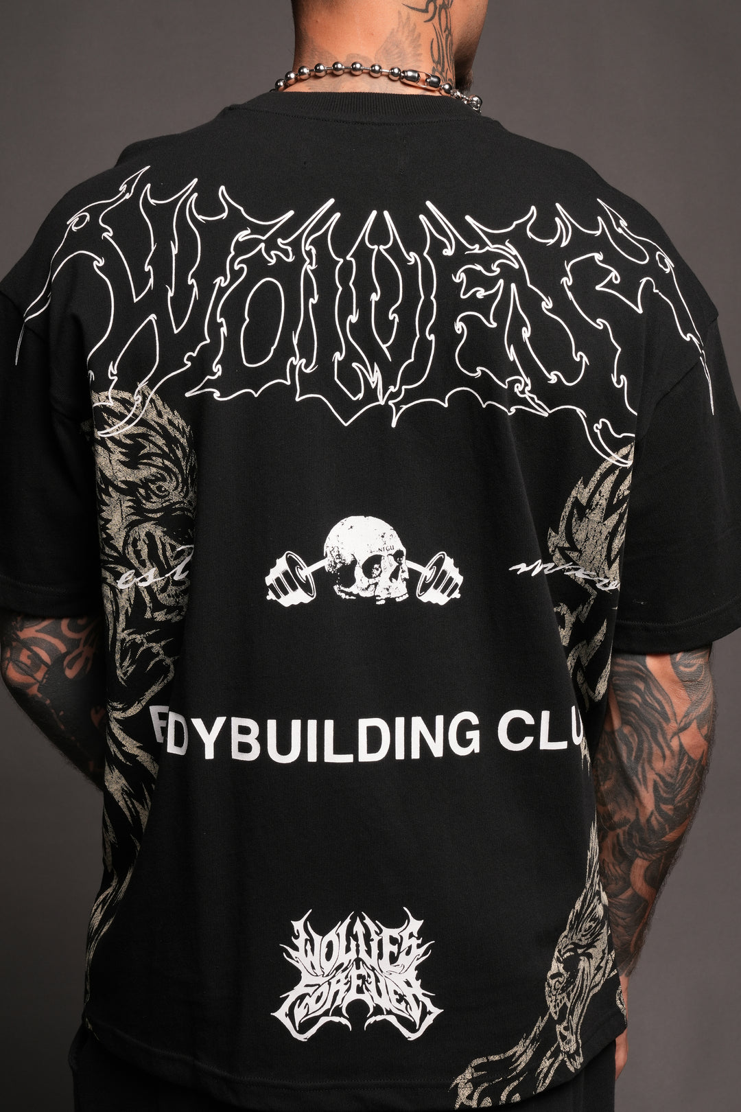 Wolves Bodybuilding Club Premium Tee In Black