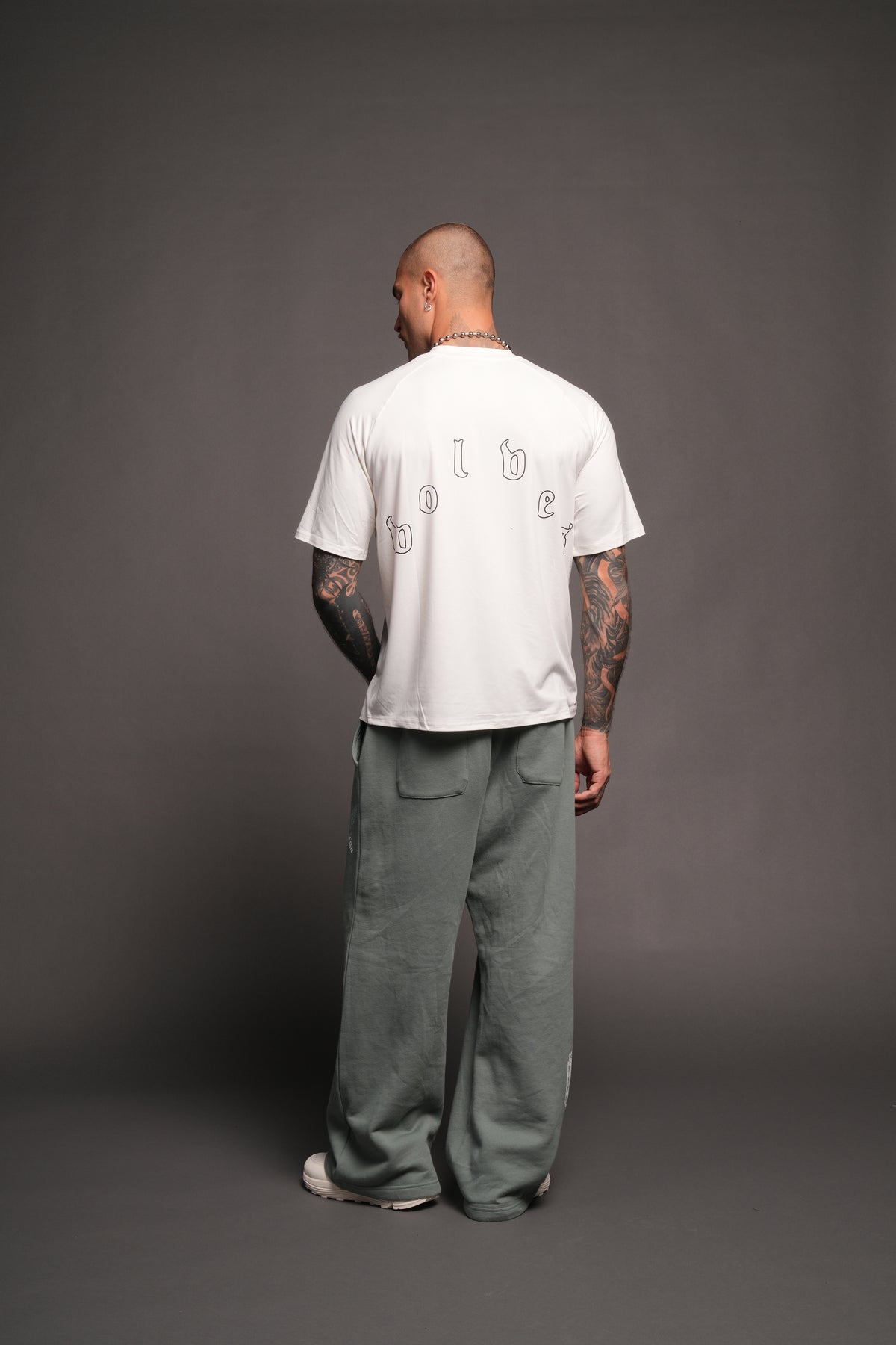 Wolves Pyramid V2 Dry Wolf Raglan Ss Tee In White