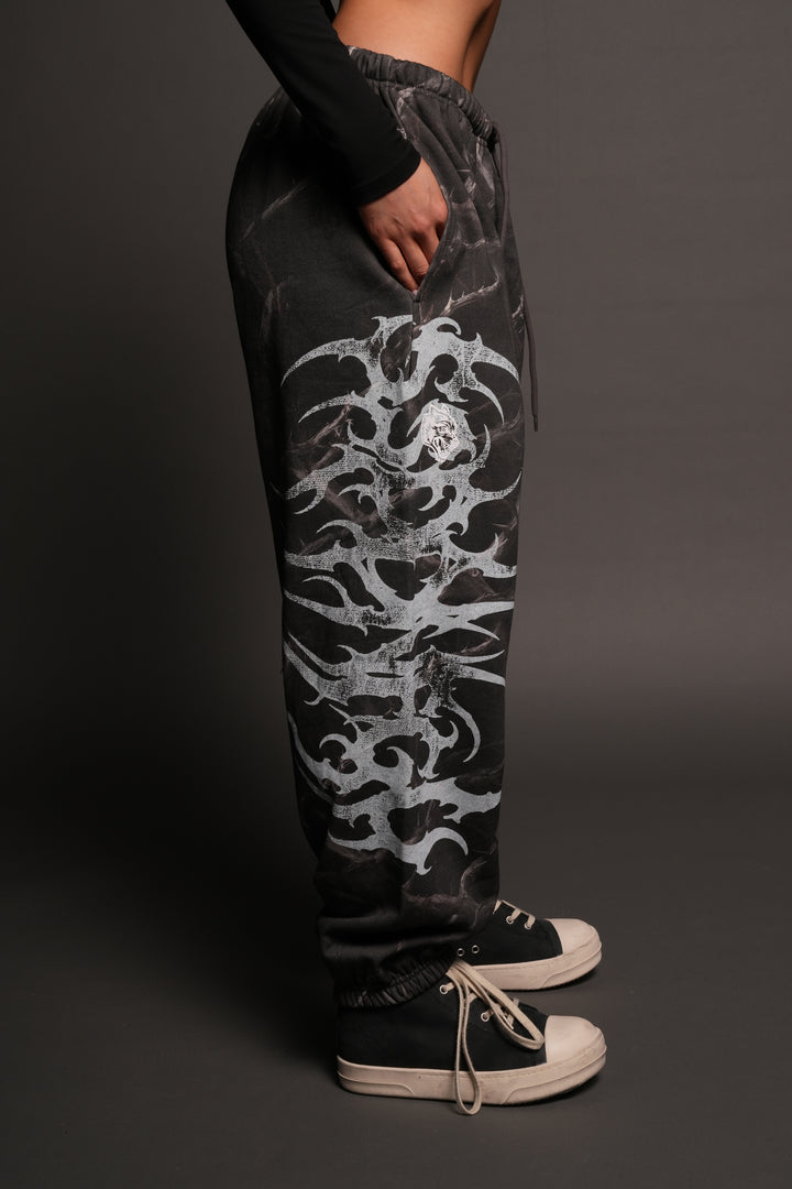 Ssddnfgu Hesh Lightweight Lounger Sweat Pants In Darc Thorns
