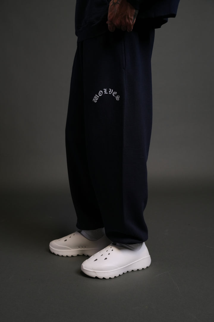 Wolf Chopper Lounger Sweat Pants in Navy