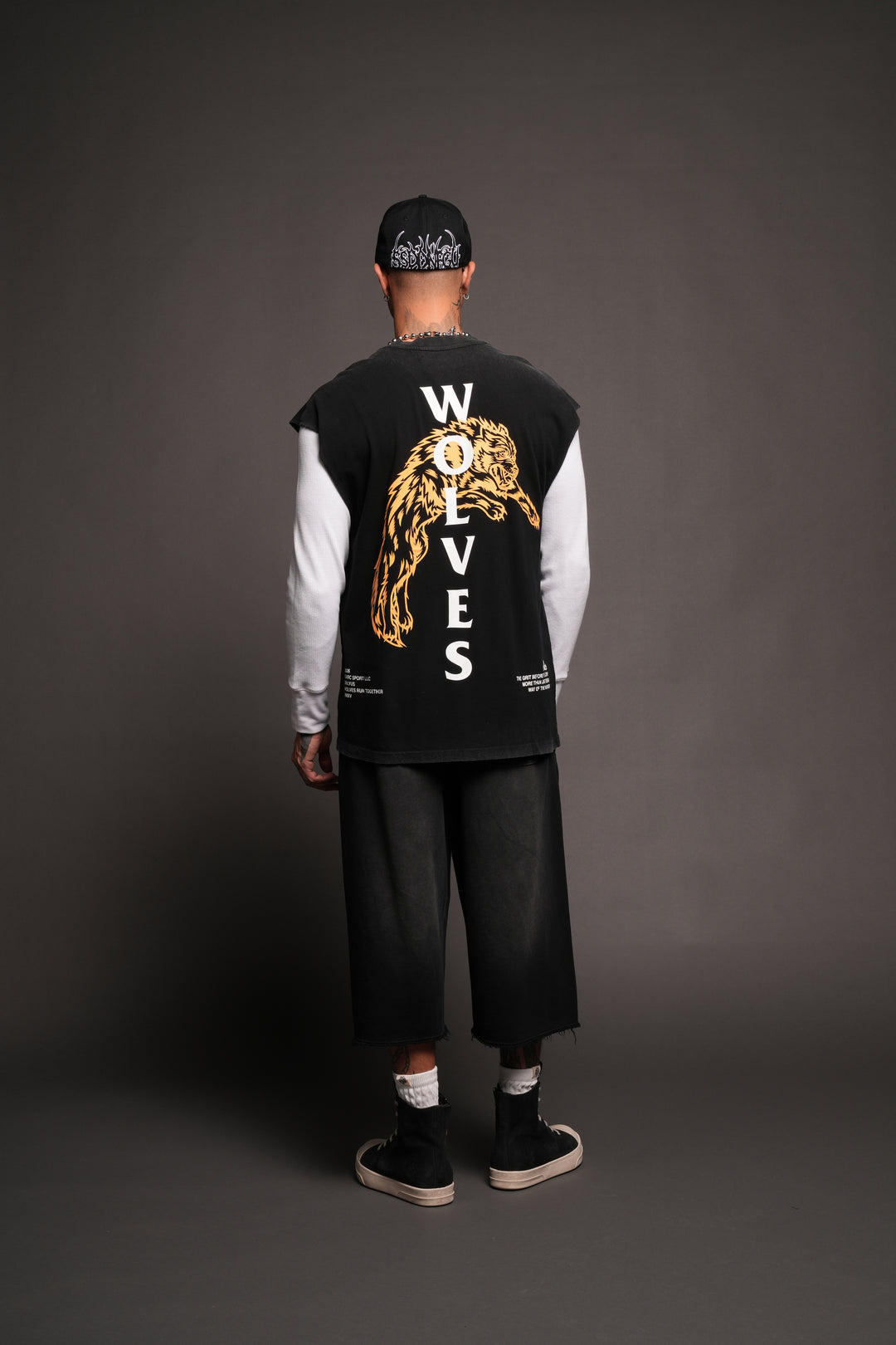Leap Of Faith V2 Premium Muscle Tee In Black